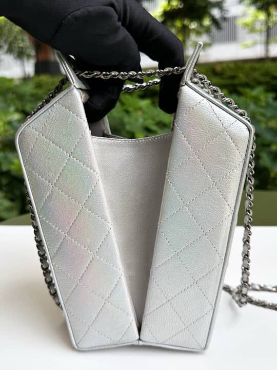 Chanel Lait De Coco Milk Carton Clutch Evening Bag Unicorn Size ONE SIZE - 12 Thumbnail