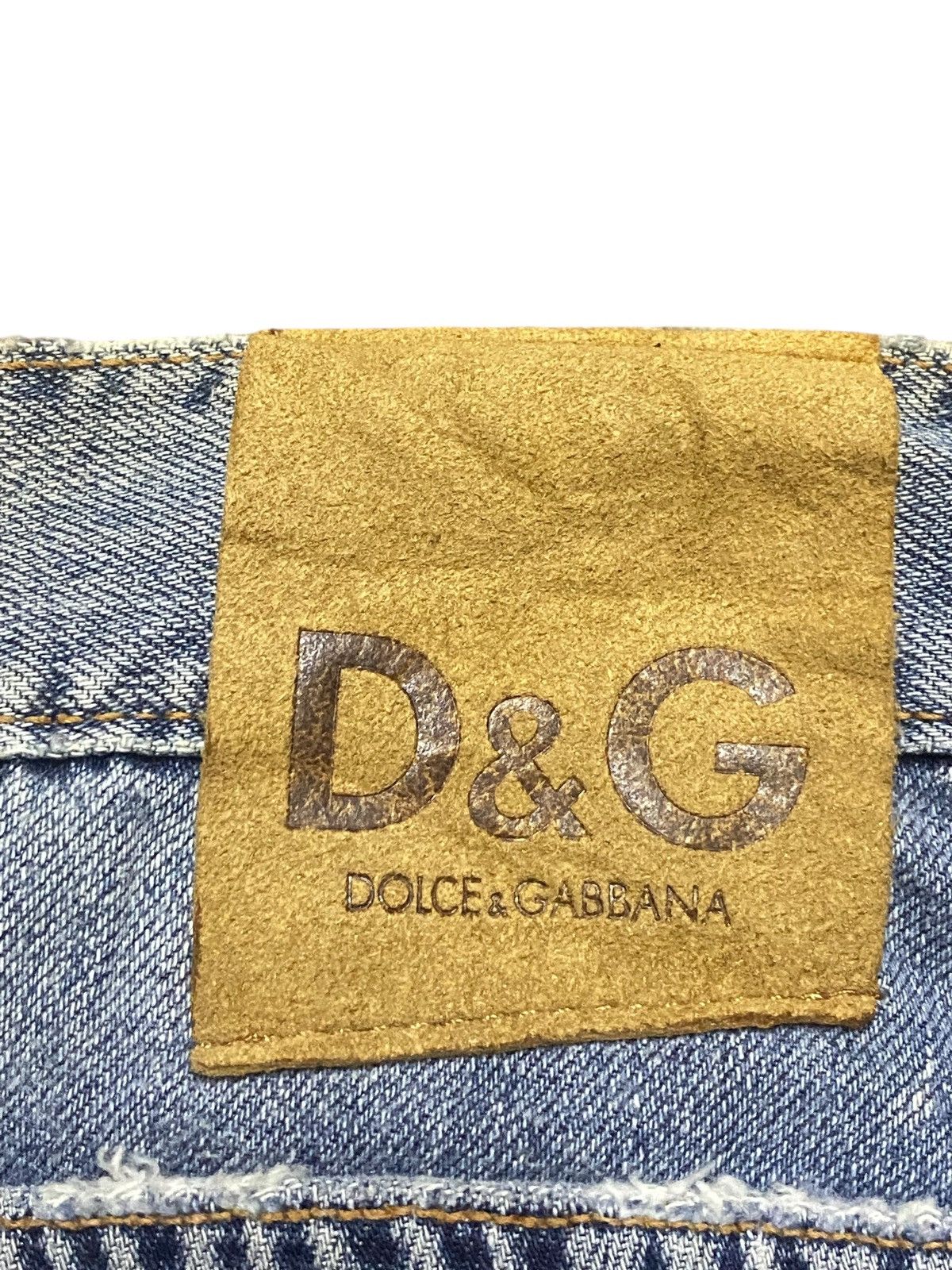 Dolce & Gabbana Vintage Dolce &. Gabbana Light Wash Distressed Enough Baggy Size US 30 / EU 46 - 18 Thumbnail