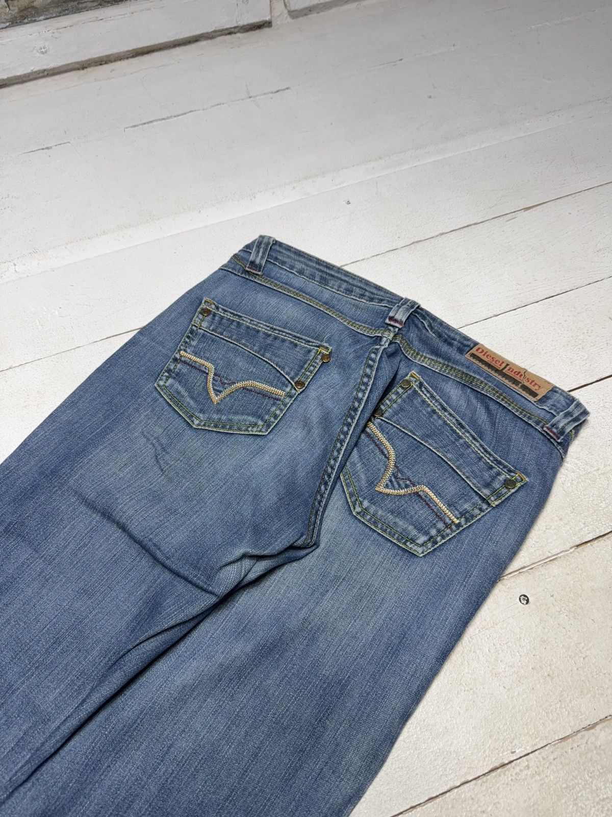Diesel 90s Retro Y2K Diesel Industry Y2K Bootcut Flared Jeans Denim Size 30" / US 8 / IT 44 - 20 Thumbnail