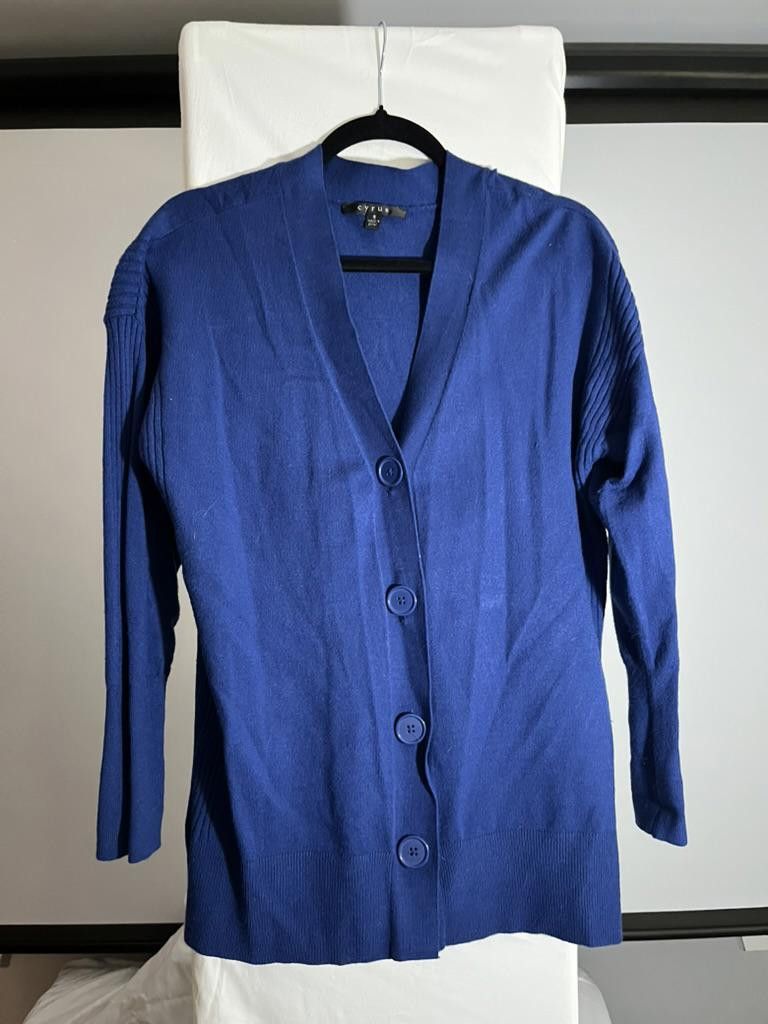Caruso Cyrus Women's Blue Knit Cardigan - Size S Size S / US 4 / IT 40 - 1 Thumbnail