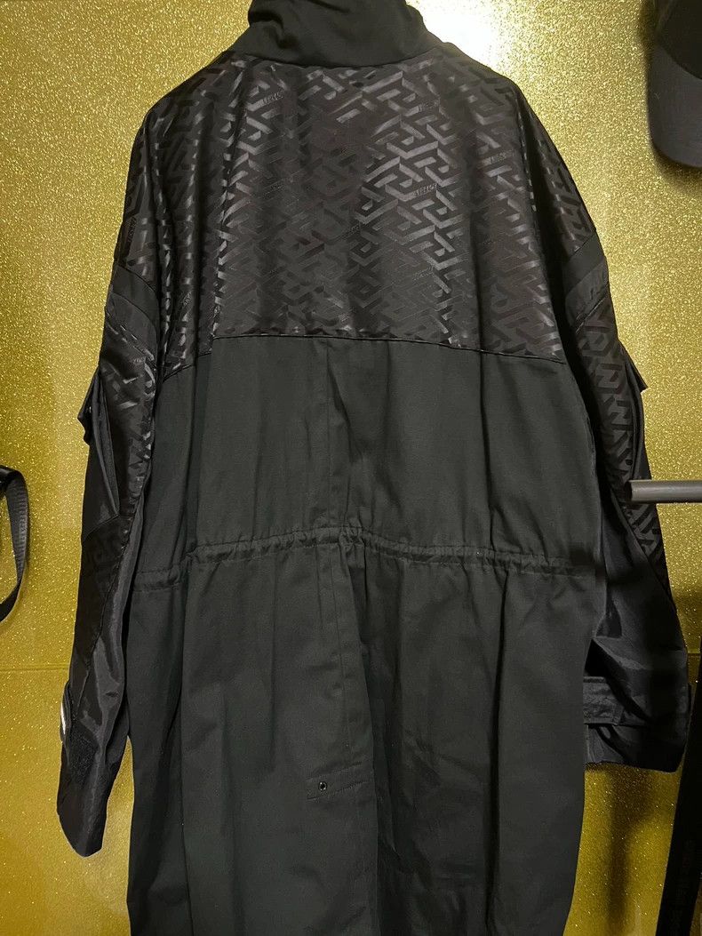 Versace Versace Long trench coat Size US M / EU 48-50 / 2 - 3 Thumbnail