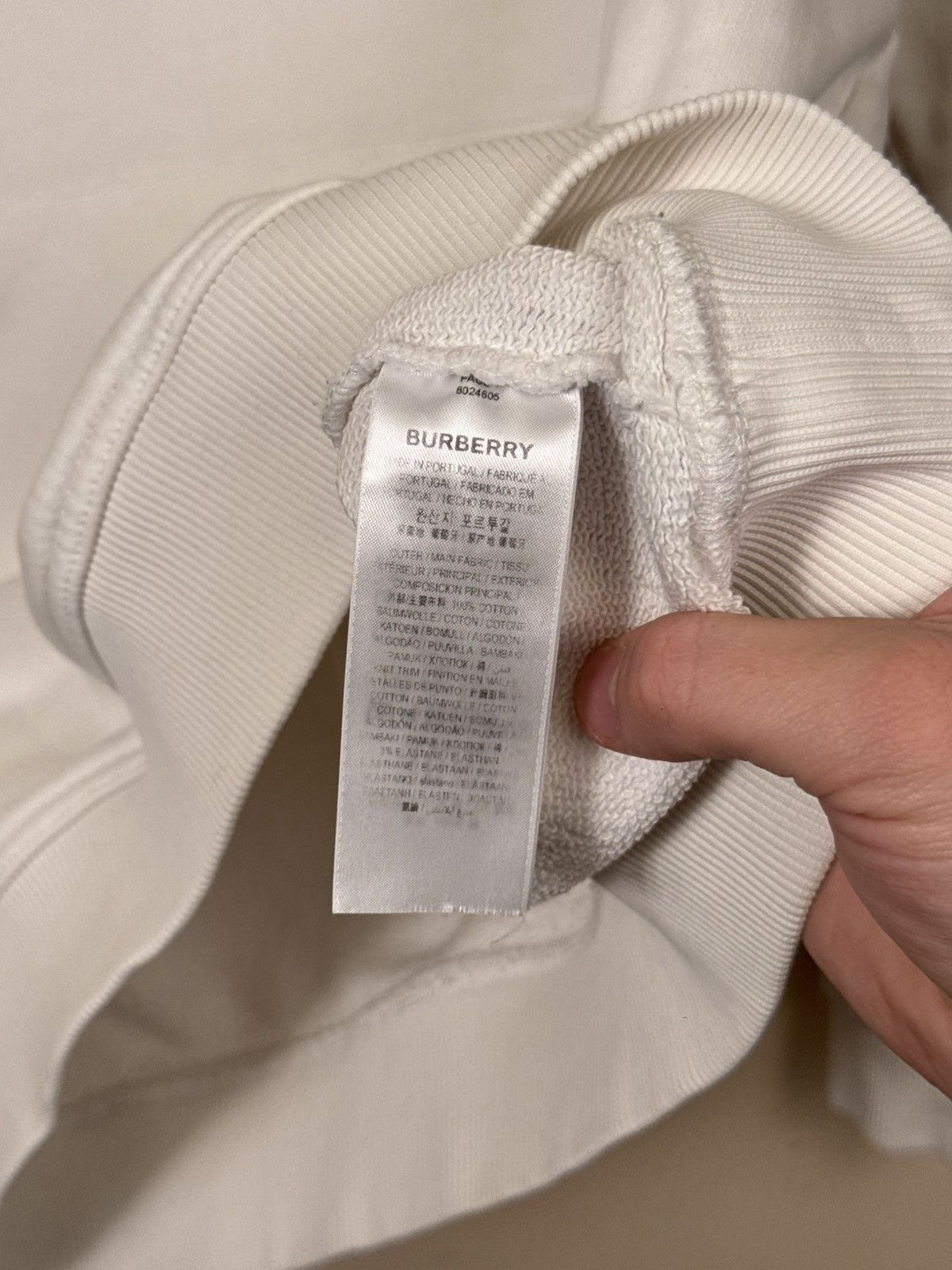 Burberry Burberry London Hoodie Men TB White Luxury S Streetwear Size US S / EU 44-46 / 1 - 23 Thumbnail