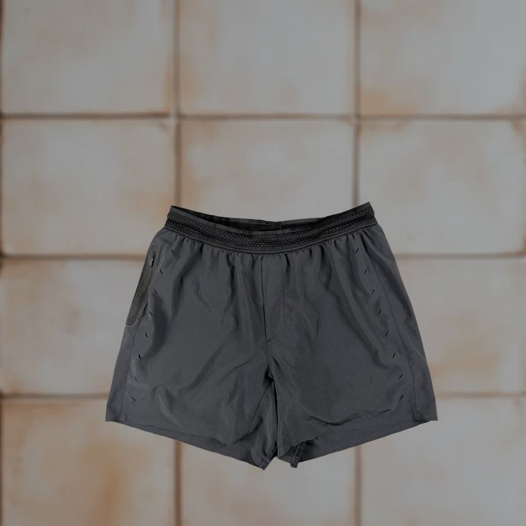 Ten Thousand Ten Thousand Session Shorts Men’s Size M Black 7" Inseam Camouflage Athletic Polyester Blend Adjustable Waist Breathable Liner Size US 31 - 1 Thumbnail