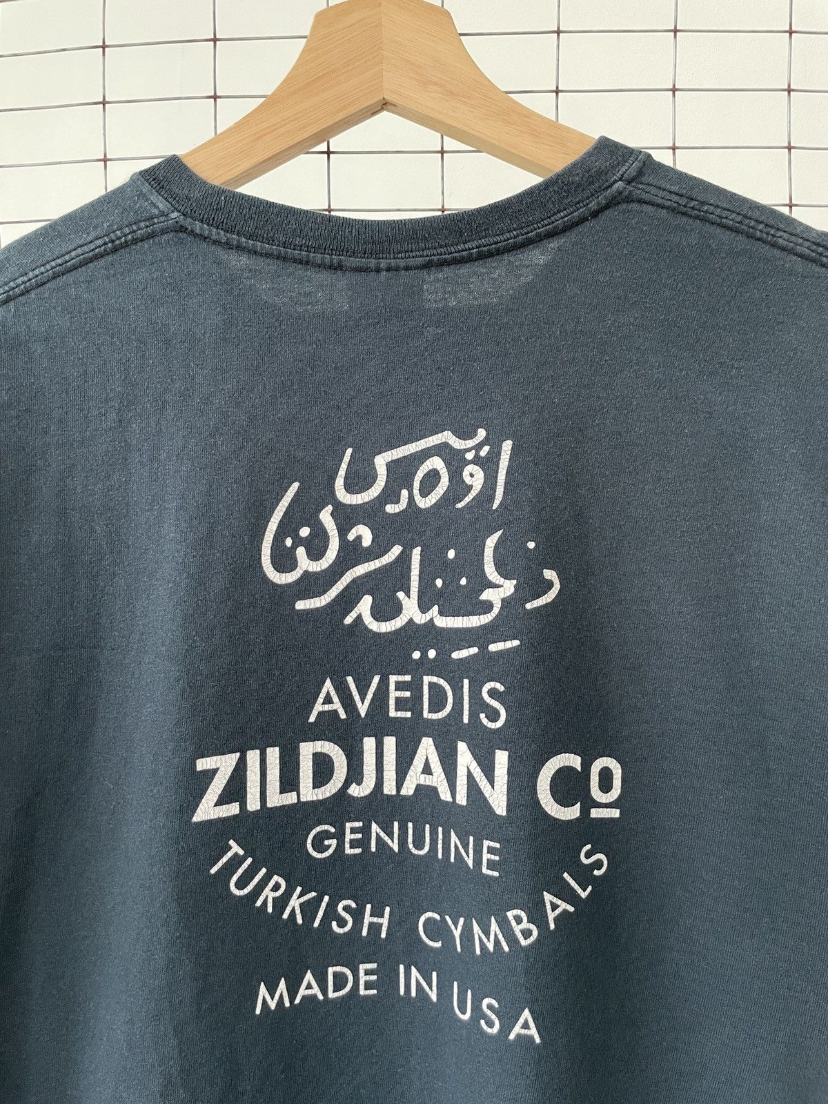 Band Tees Zildjian Drum T-Shirt Size US XL / EU 56 / 4 - 4 Thumbnail