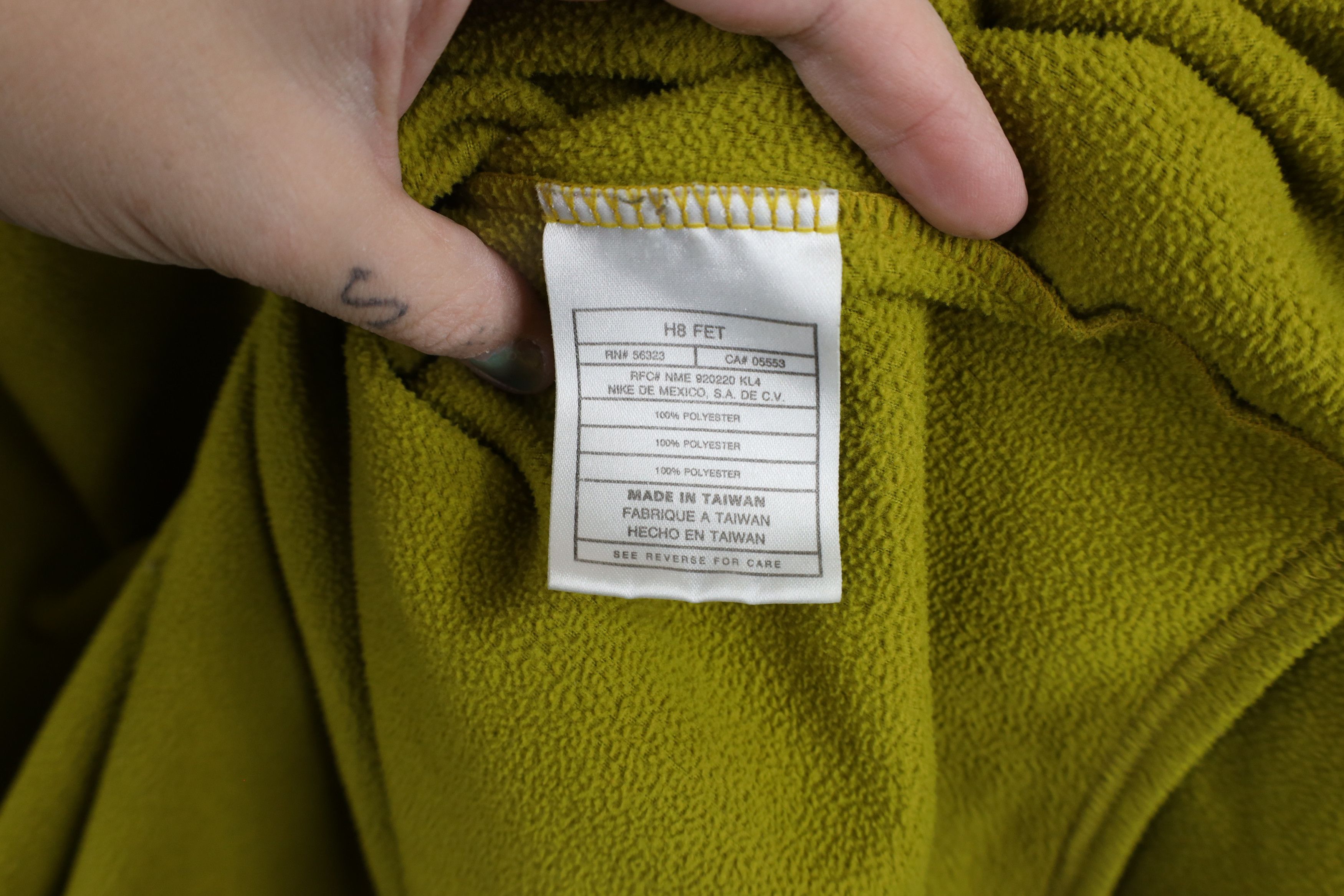 Nike × Vintage Vintage 90s Nike Mini Swoosh Fleece Sweatshirt Green Size US L / EU 52-54 / 3 - 8 Thumbnail
