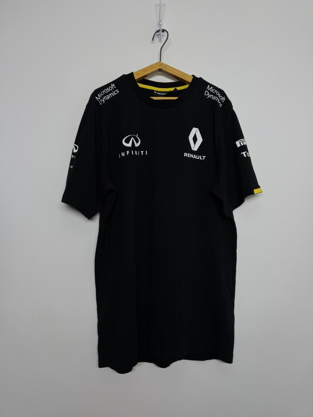 Vintage Infiniti Renault Racing Team Formula One Polo Shirt Jersey Size US L / EU 52-54 / 3 - 6 Thumbnail