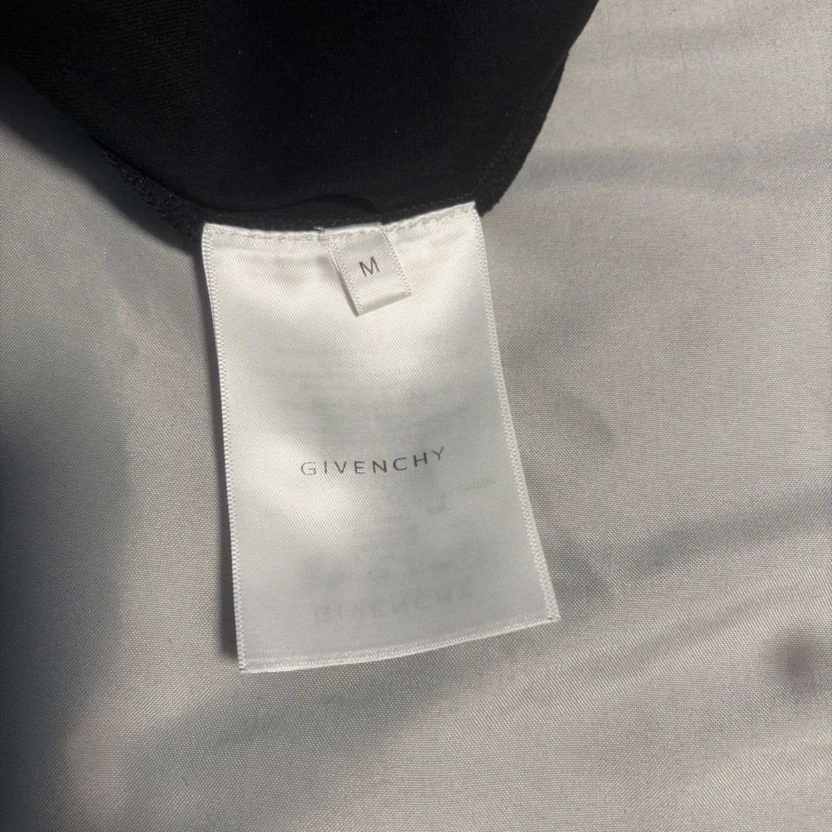 Givenchy Givenchy Logo T-Shirt Size US M / EU 48-50 / 2 - 3 Thumbnail