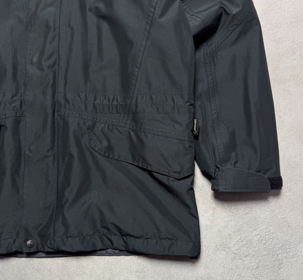 Berghaus Berghaus Gore-Tex Waterproof Outdoor Zip Up Hooded Jacket Size US M / EU 48-50 / 2 - 5 Thumbnail