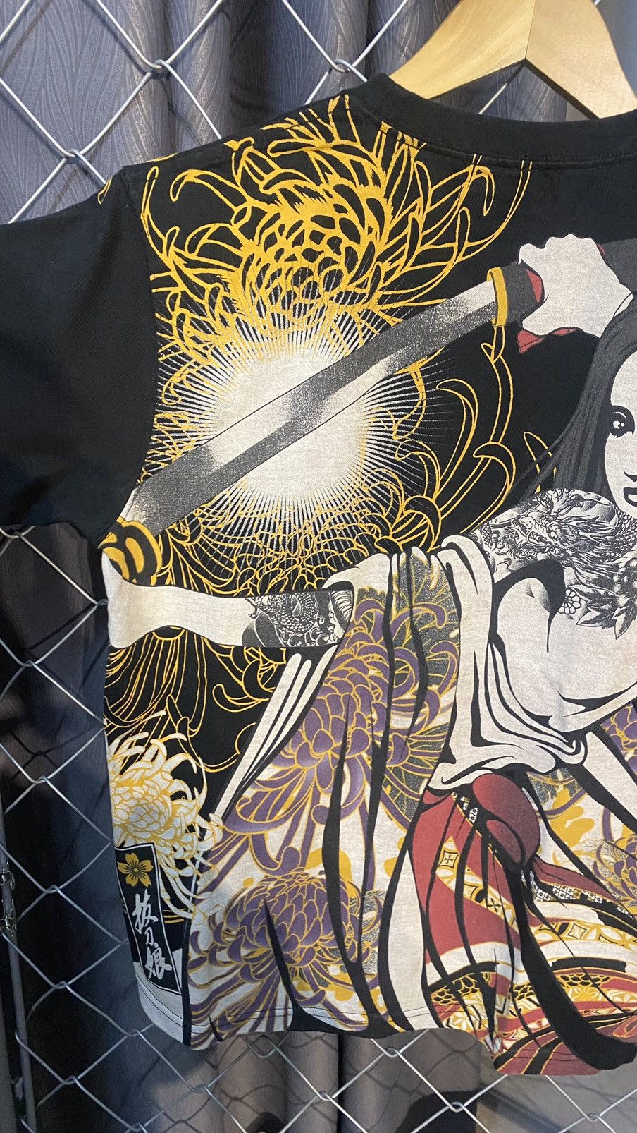 Japanese Brand × Vintage VINTAGE DIVINE RETRIBUTION OVP KATANA GRAPHIC TSHIRT RARE Size US M / EU 48-50 / 2 - 4 Thumbnail