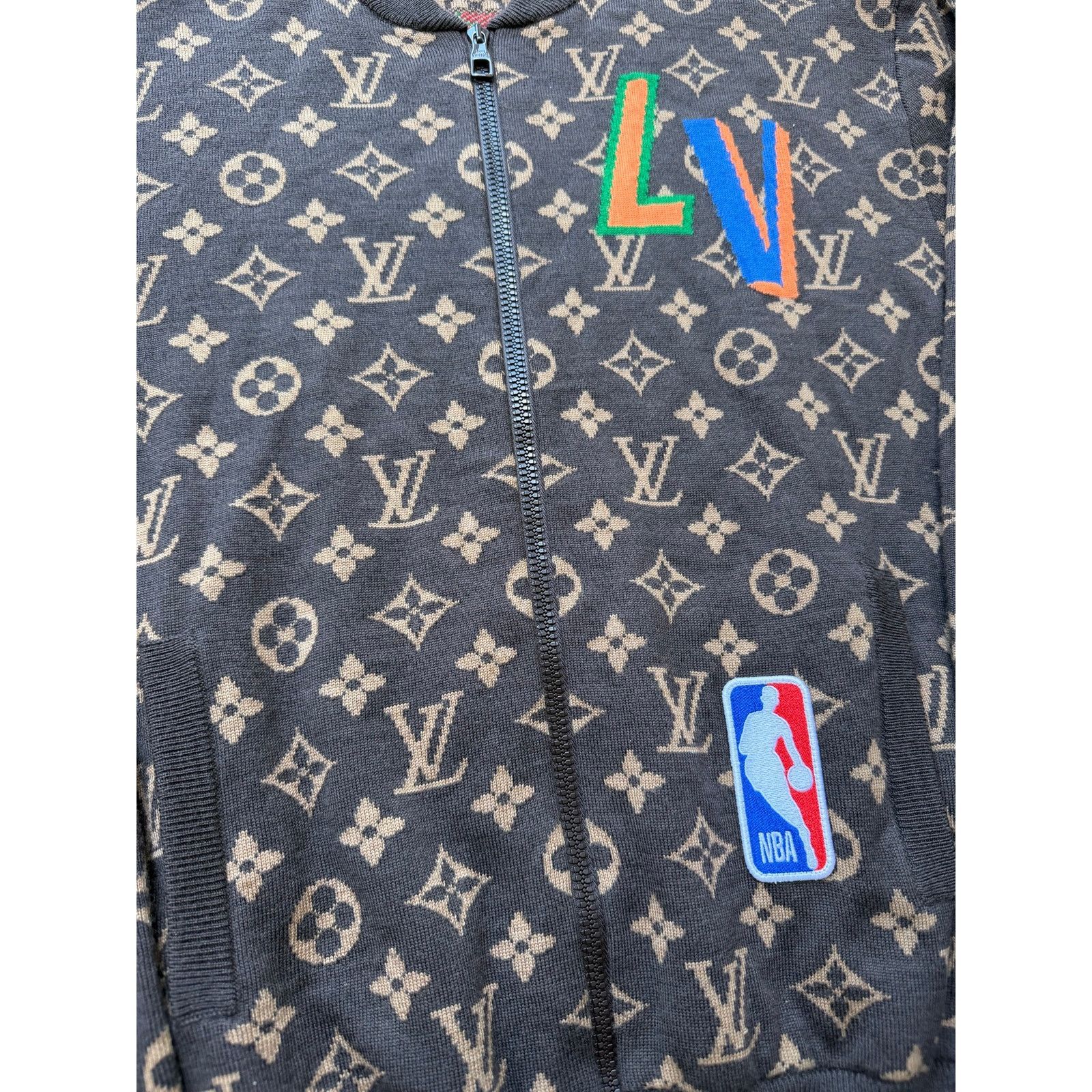 Louis Vuitton Size S - Louis Vuitton x NBA Monogram Bomber Jacket Size US S / EU 44-46 / 1 - 3 Thumbnail