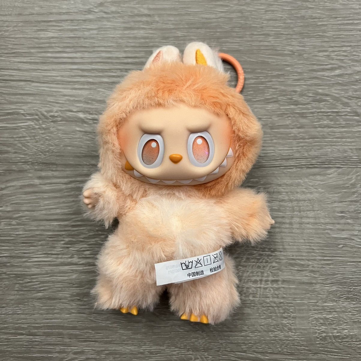 POP MART Labubu Big Into Energy Happiness Monster Size ONE SIZE - 3 Thumbnail