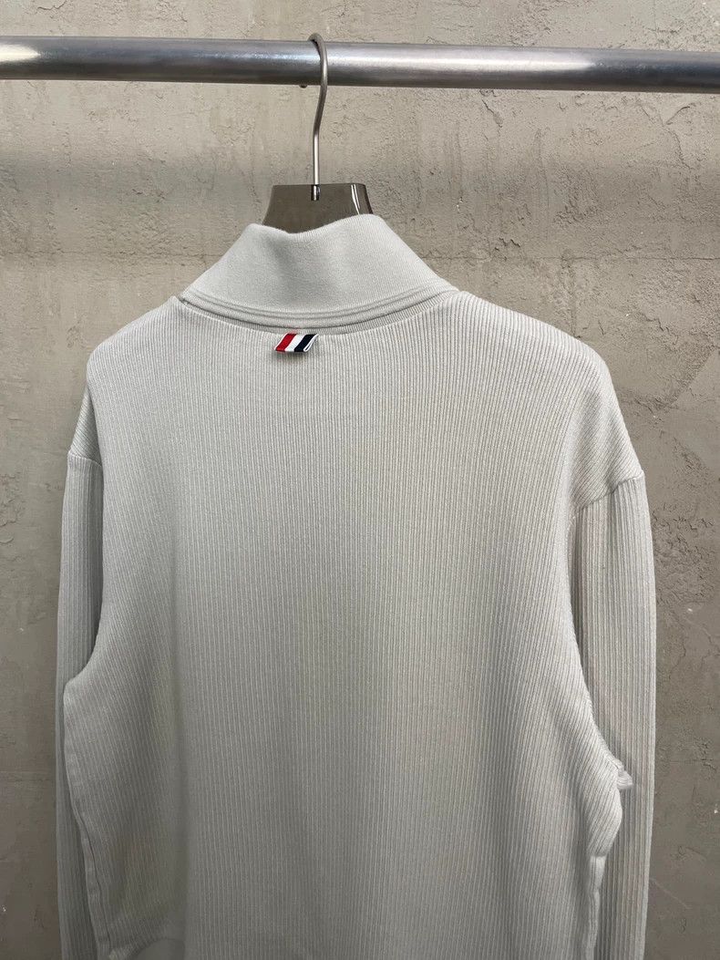 Thom Browne Thom Browne Light beige gray semi-high collar sweater 2506- Size US XL / EU 56 / 4 - 4 Thumbnail
