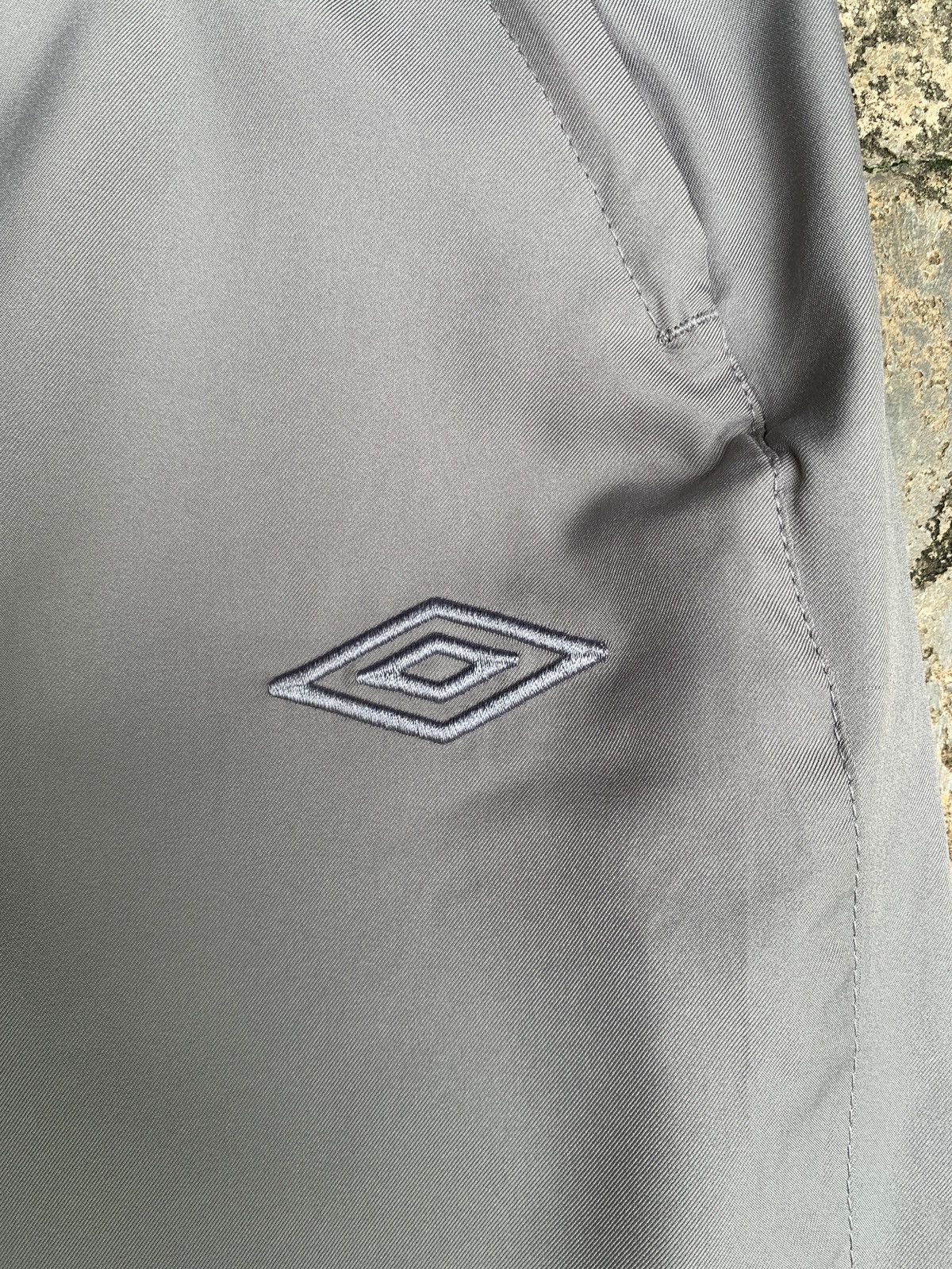 Umbro Umbro England for National Grey Tonal Embroidery Nylon Pants Size US 34 / EU 50 - 6 Thumbnail
