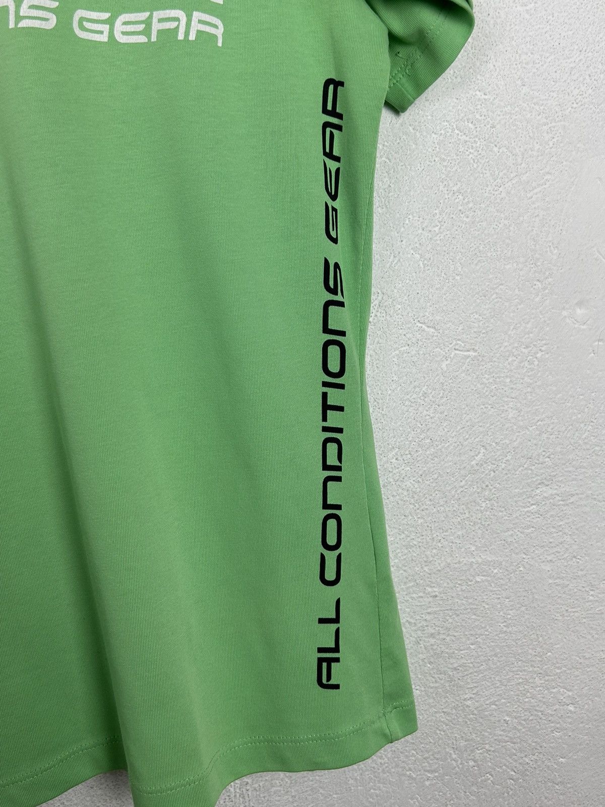 Nike 00s Vintage Nike ACG All Conditions Gear Rare T-Shirt Size M / US 6-8 / IT 42-44 - 3 Thumbnail