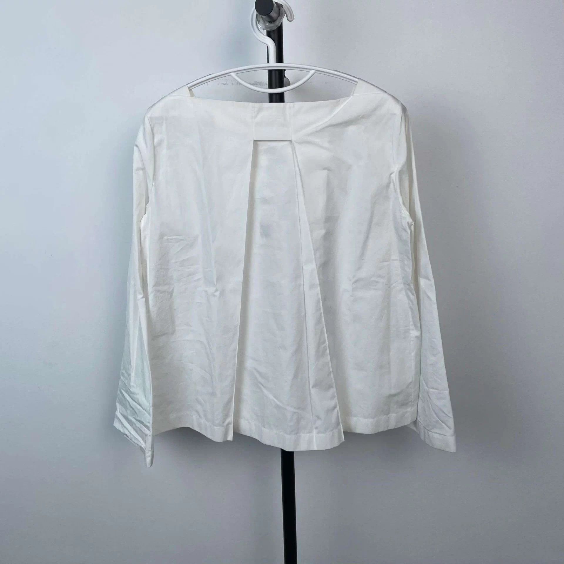 Hermes Hermes White Long Sleeve 38 Size S / US 4 / IT 40 - 1 Thumbnail