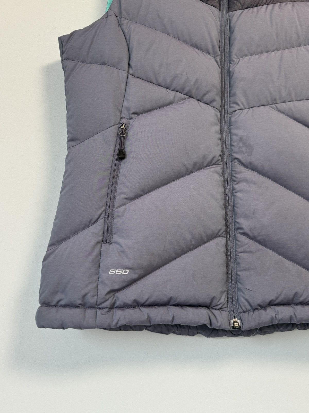 The North Face ☔️The North Face Vintage Vest Women’s Y2K style Size M / US 6-8 / IT 42-44 - 4 Thumbnail