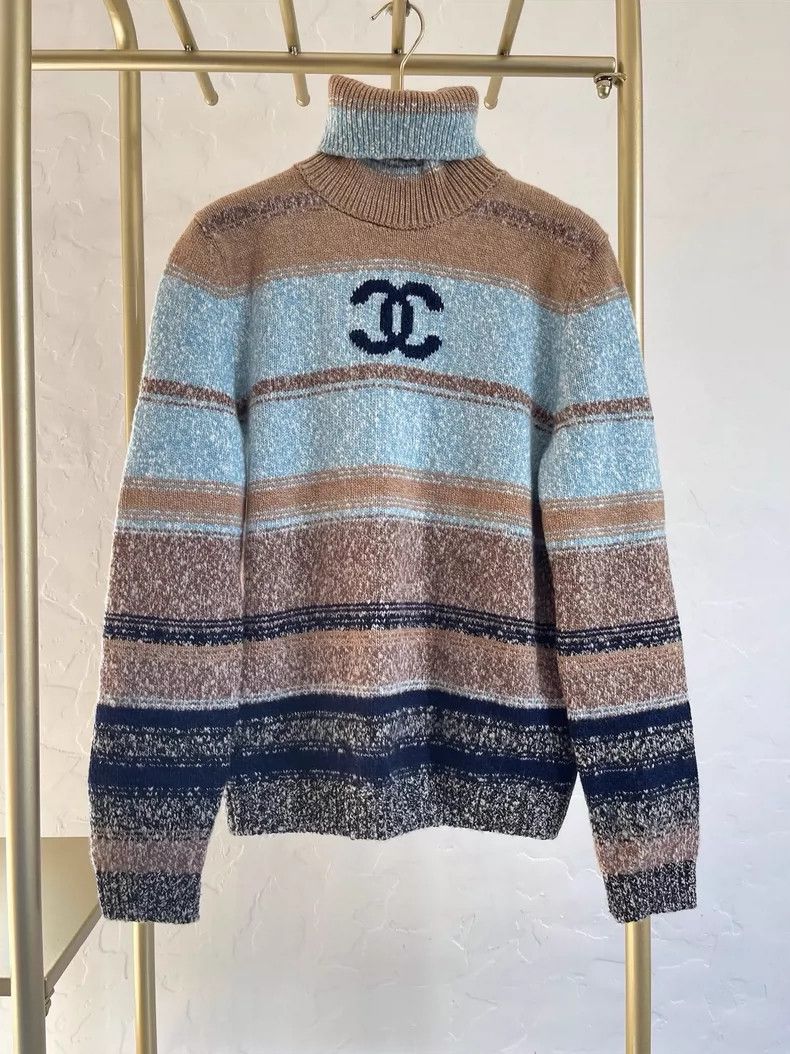 Chanel Chanel Ski series blue sweater Size XXS / US 00 / IT 34 - 1 Thumbnail