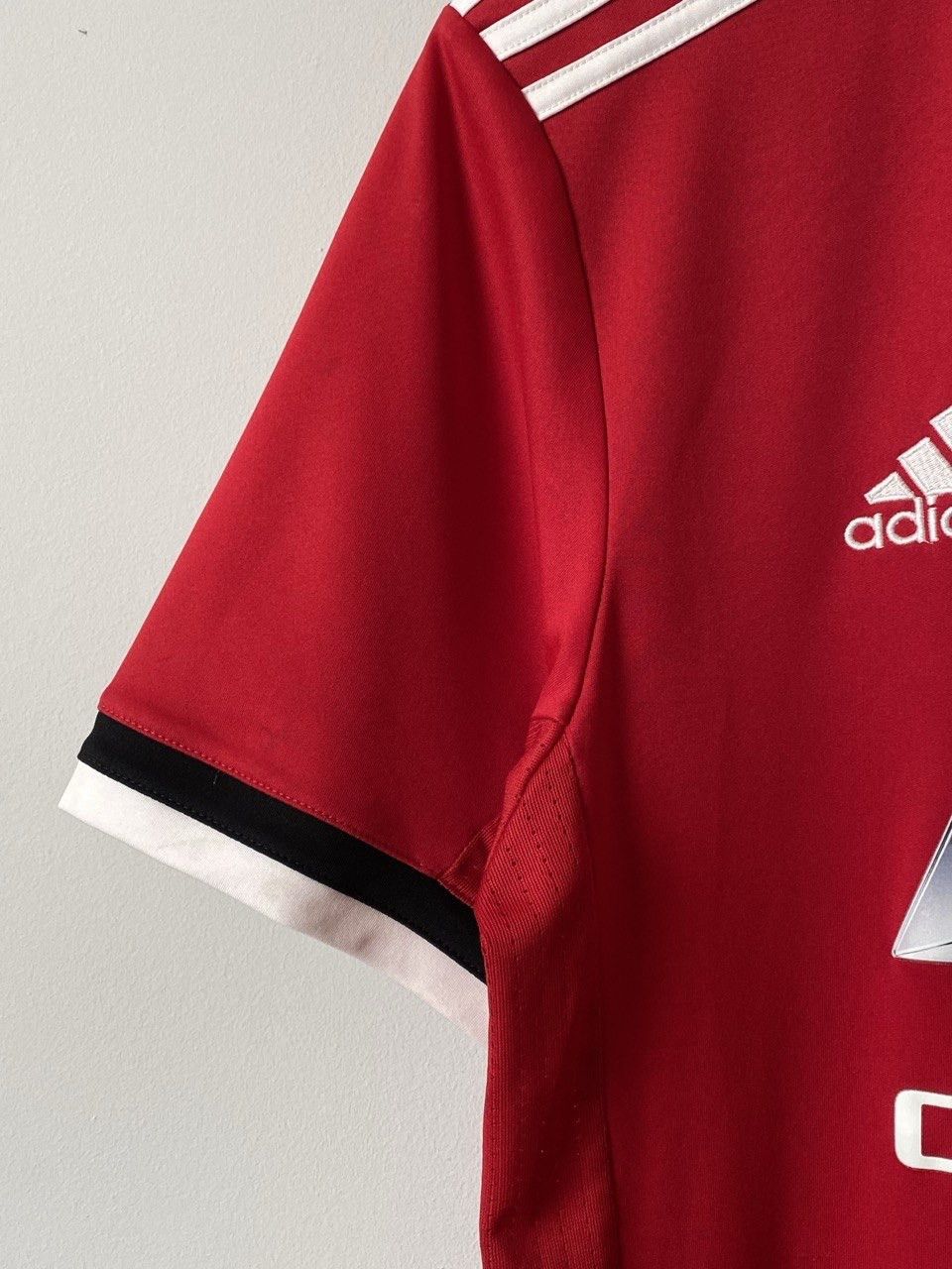 Adidas Adidas Manchester United 2017/18 Home Soccer Jersey Size US S / EU 44-46 / 1 - 7 Thumbnail