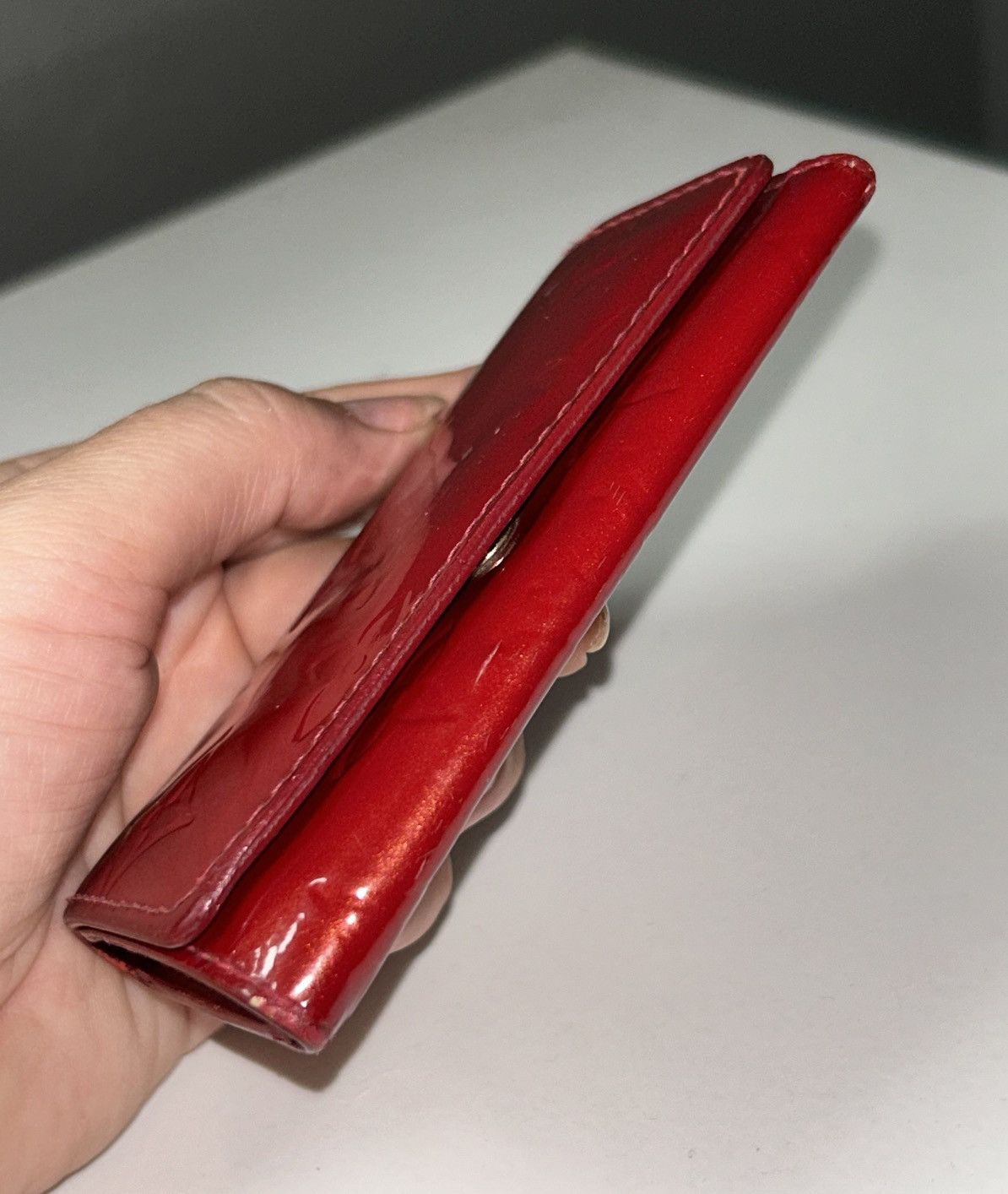 Louis Vuitton Louis Vuitton Red Vernis Leather Key Holder CA0098 Size ONE SIZE - 8 Thumbnail