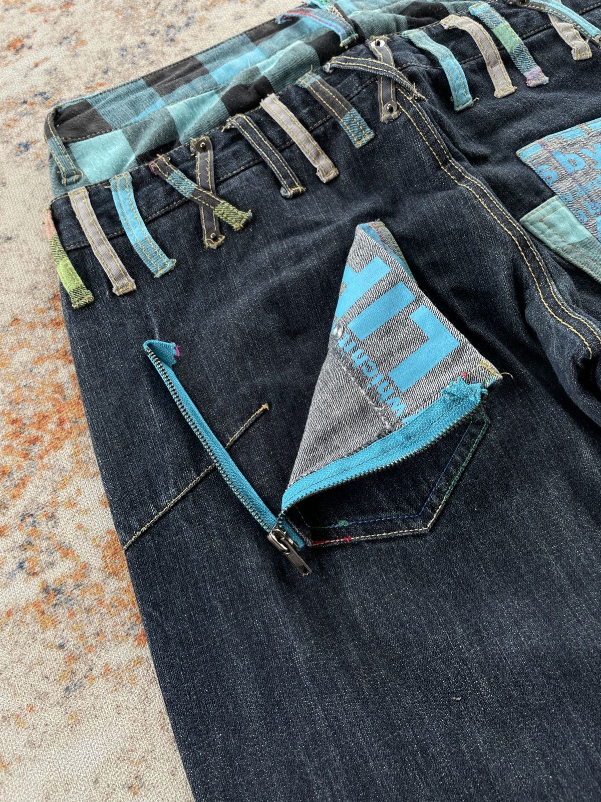 Hysteric Glamour SICK DOUBLE WAIST JEANS LOOK LIKE HYSTERIC Size US 31 - 6 Thumbnail