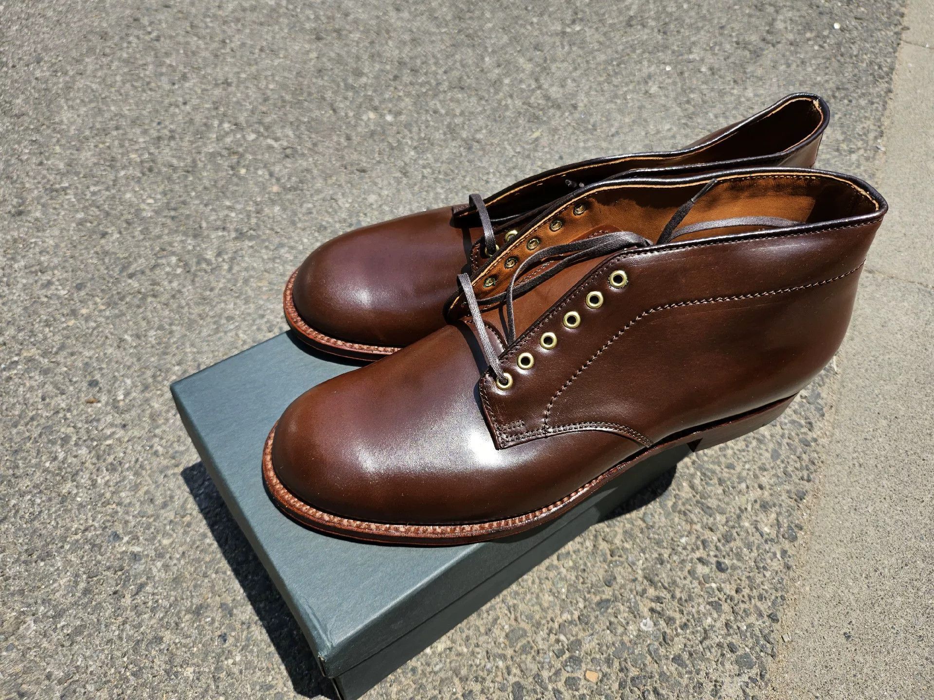 Alden Alden Orange Chukka Desert Boot Size US 8.5 / EU 41-42 - 1 Thumbnail