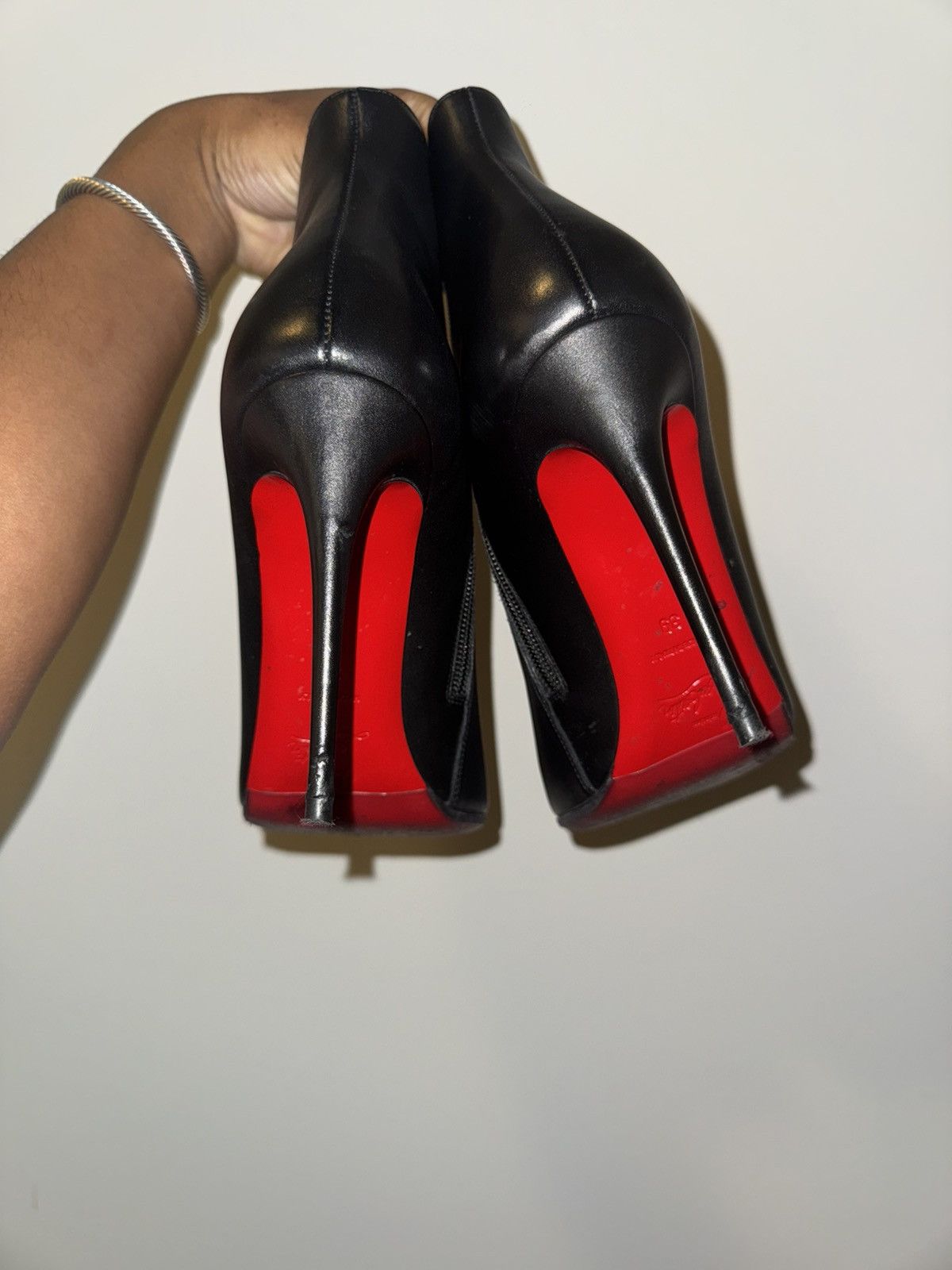 Christian Louboutin ELOSIE BOOTIE Size US 8 / IT 38 - 5 Thumbnail