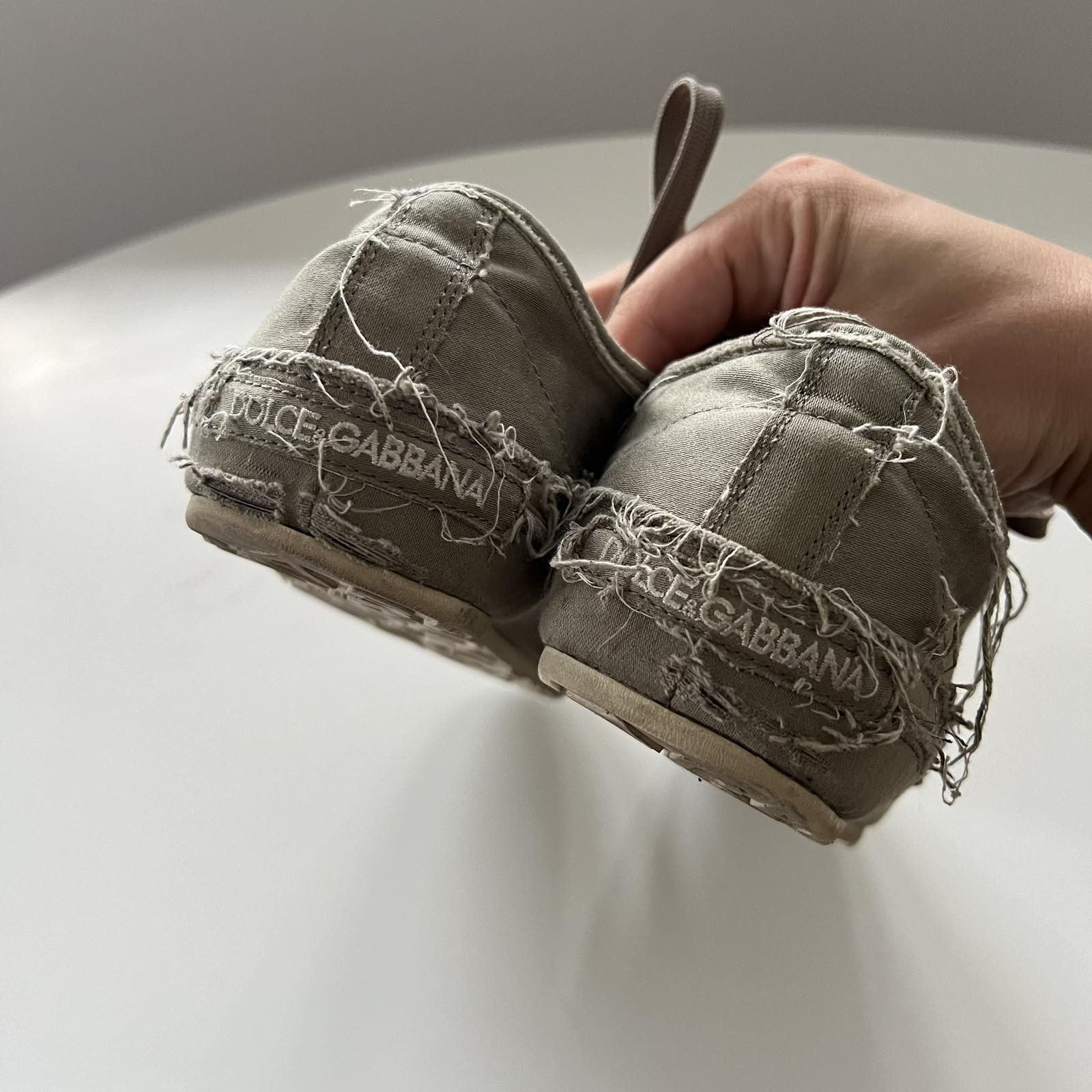 distressed Dolce & Gabbana sneakers luxury vintage Sz 7
