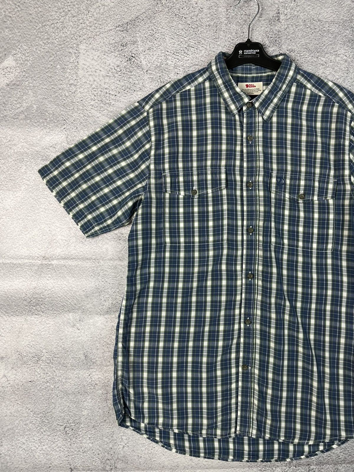 Fjallraven Fjallraven shirt sleeve shirt Size US L / EU 52-54 / 3 - 5 Thumbnail