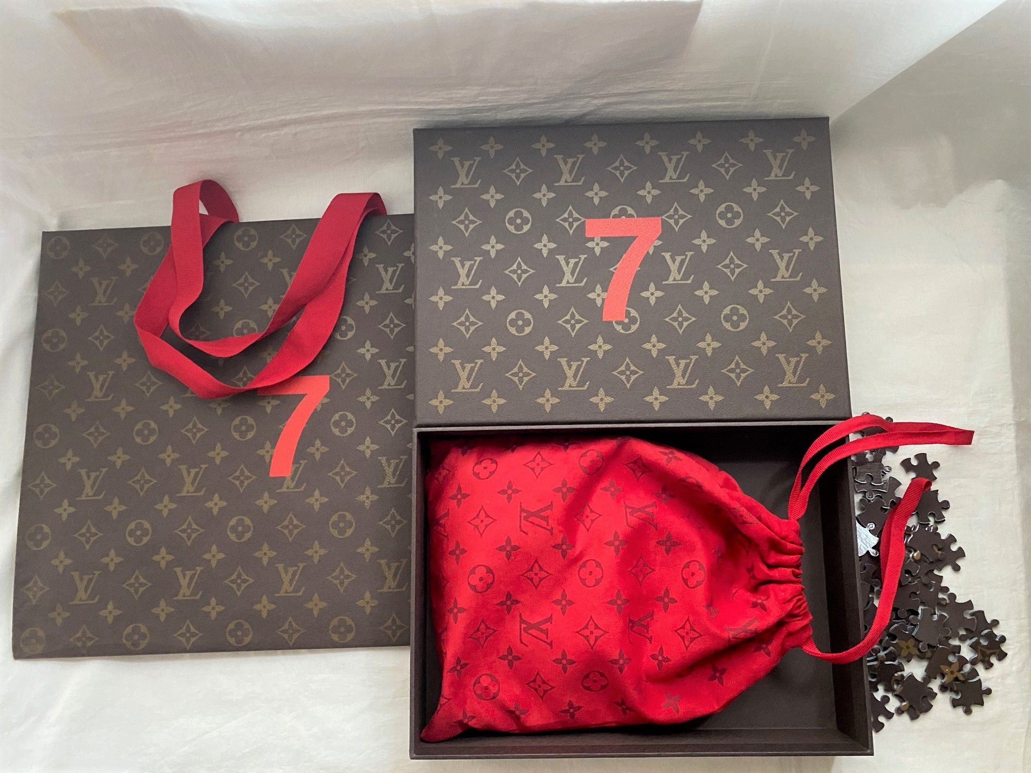 Louis Vuitton Virgil Abloh 2022 S/S vip gift monogram puzzle - Main Image