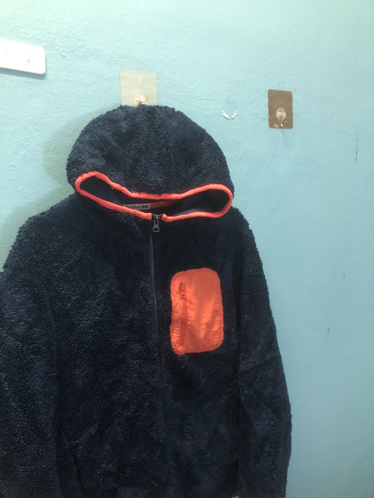 JW Anderson × Uniqlo Jwanderson uniqlo fleece hoodie jacket Size US L / EU 52-54 / 3 - 3 Thumbnail