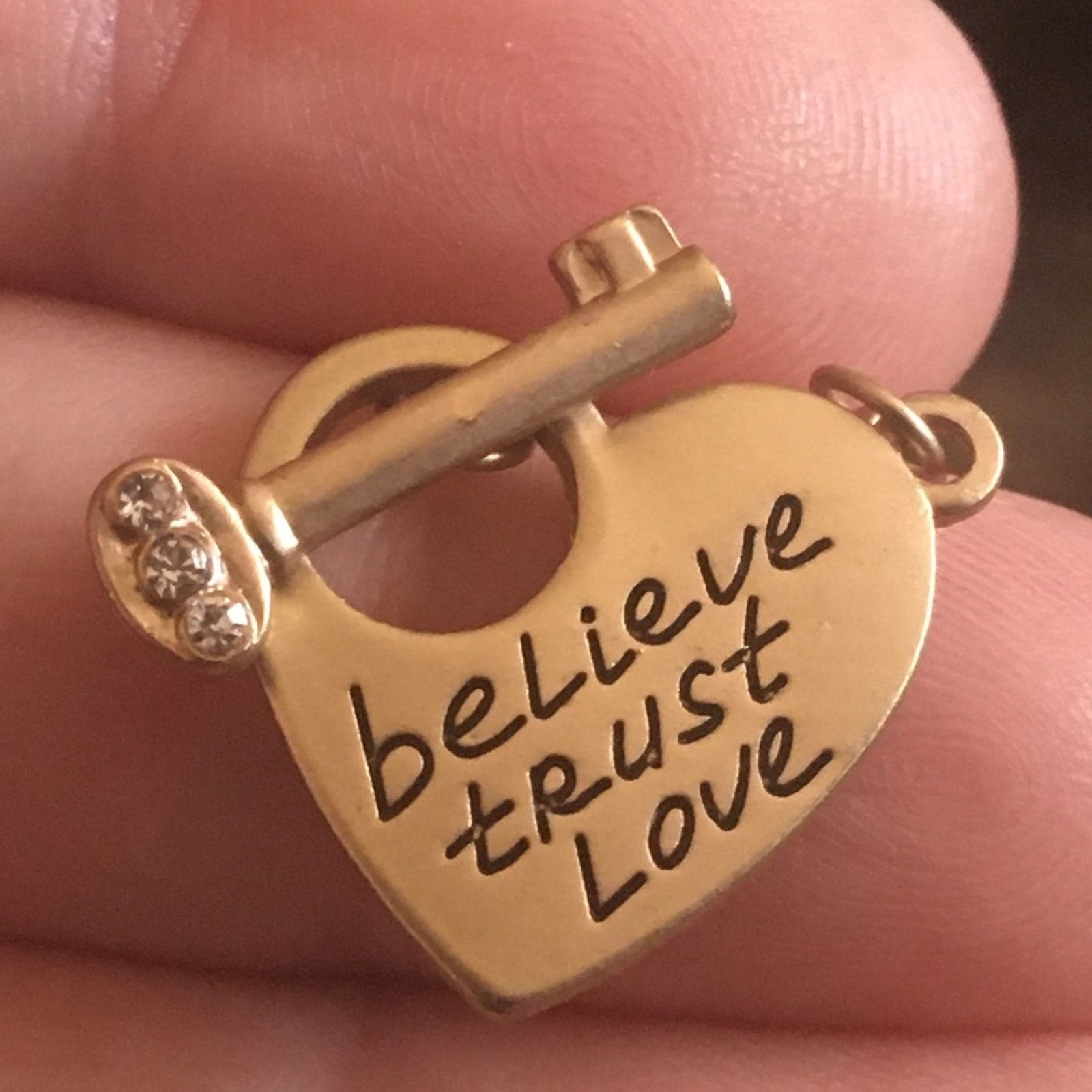Jewelry Key to my heart matte gold toggle slider necklace Size ONE SIZE - 7 Thumbnail