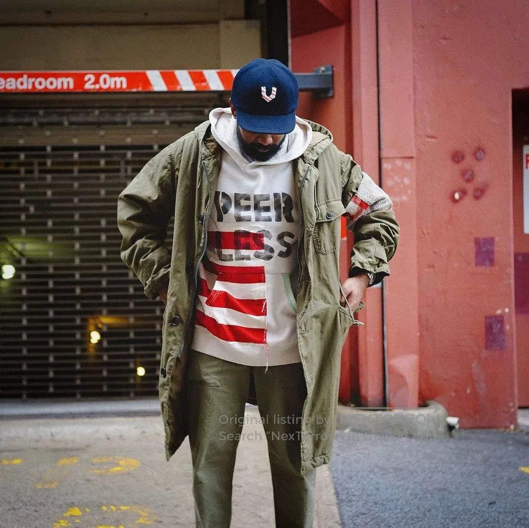 Visvim visvim jumbo hoodie collage in off-white. Size US M / EU 48-50 / 2 - 1 Thumbnail