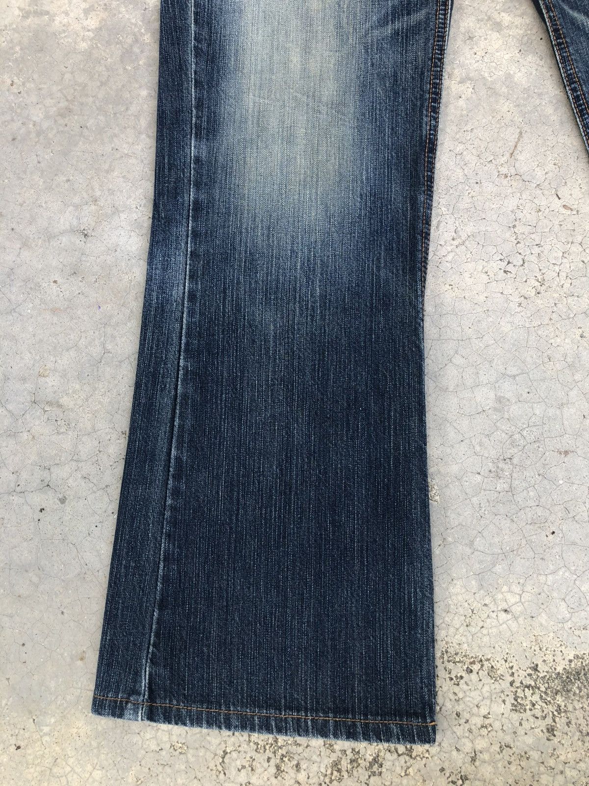 Who Decides War Japanese Edwin Navajo Flared Jeans Bootcut Distressed Size US 33 - 6 Thumbnail
