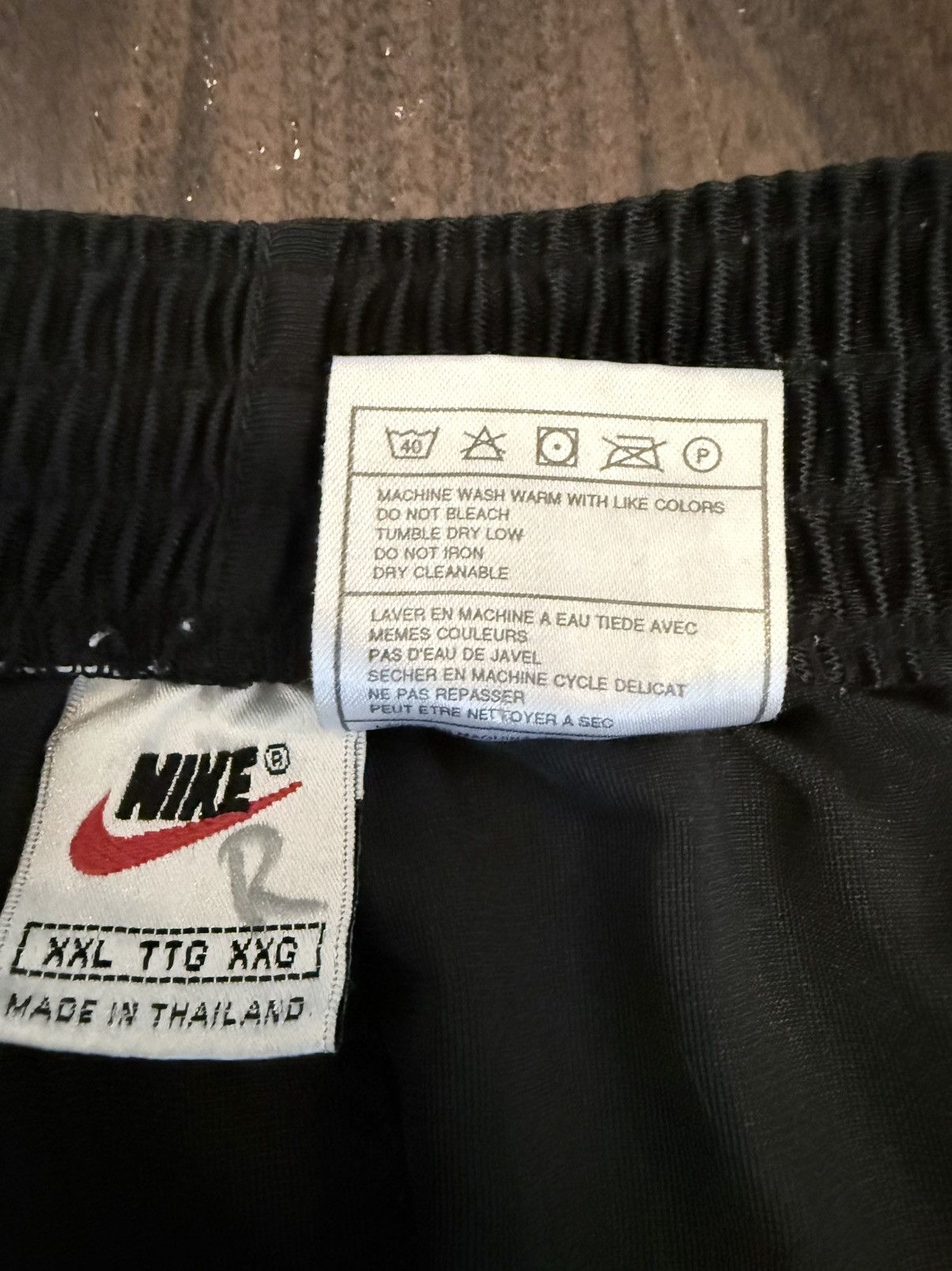 Nike 90s Nike Black Tear Away Baggy Streetwear Track Pants Size US 38 / EU 54 - 6 Thumbnail