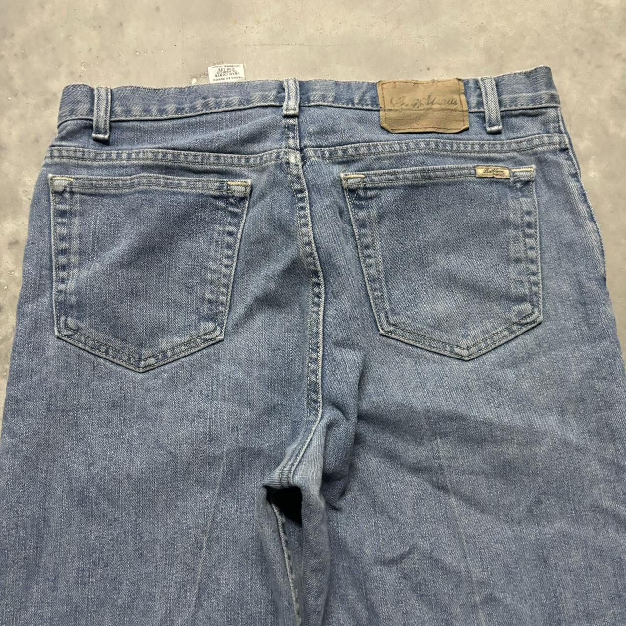 Levi's × Vintage Crazy Vintage Y2K/2000s Grunge Medium Wash Levis Essential Denim Jeans! Size US 34 / EU 50 - 7 Thumbnail