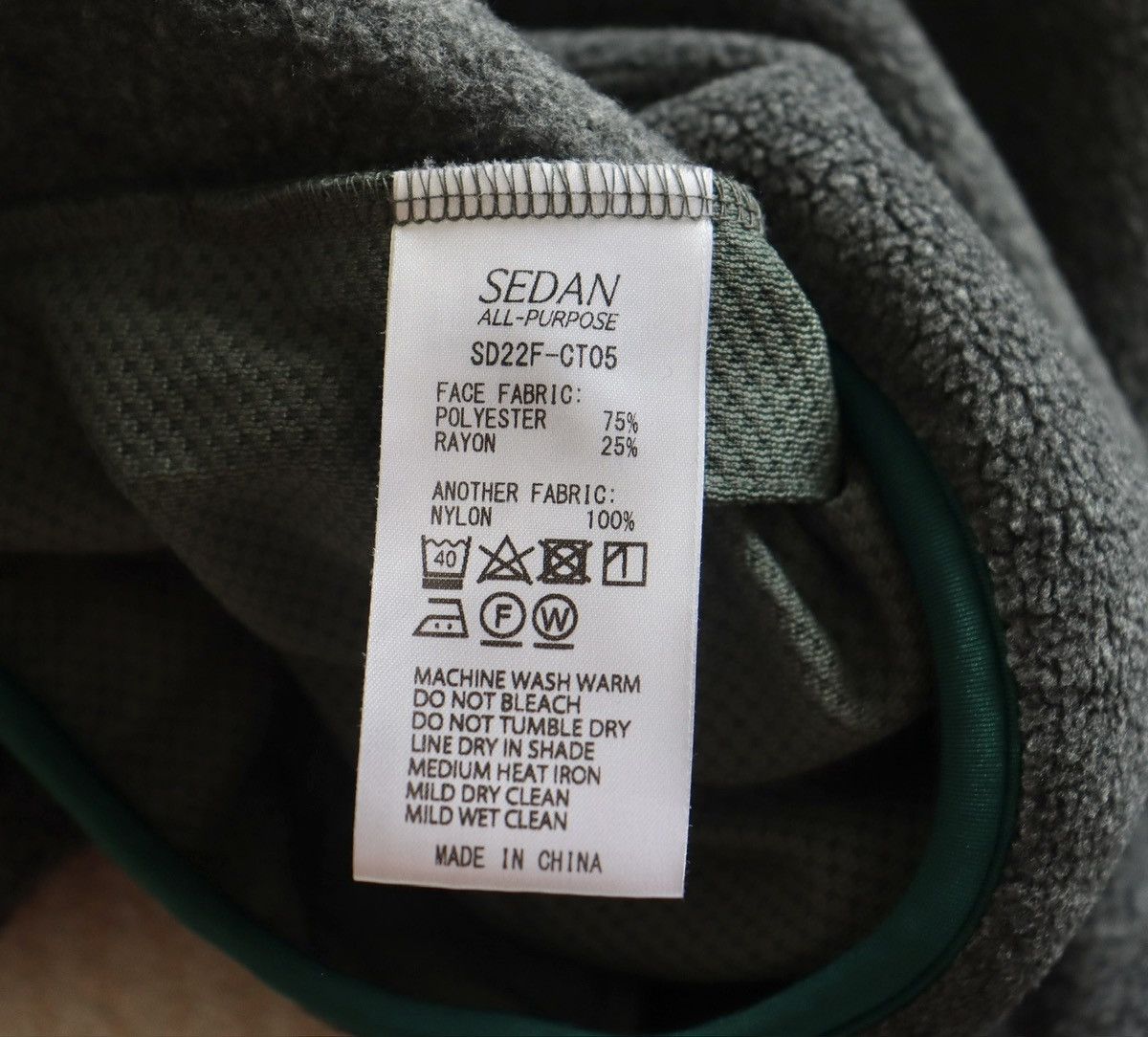 Vintage Sedan All Purpose Hoodie Size US L / EU 52-54 / 3 - 9 Thumbnail