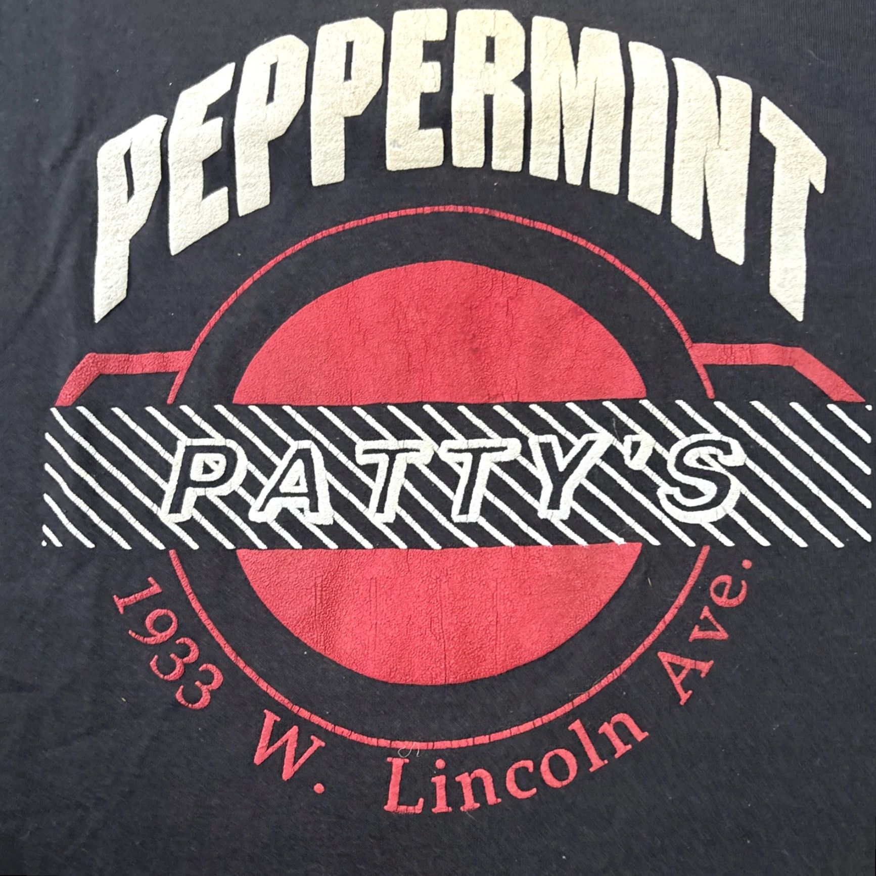 Vintage VINTAGE Milwaukee Local Bar T Shirt Peppermint Patty’s Large Men’s Black L USA Wisconsin Size US L / EU 52-54 / 3 - 2 Thumbnail