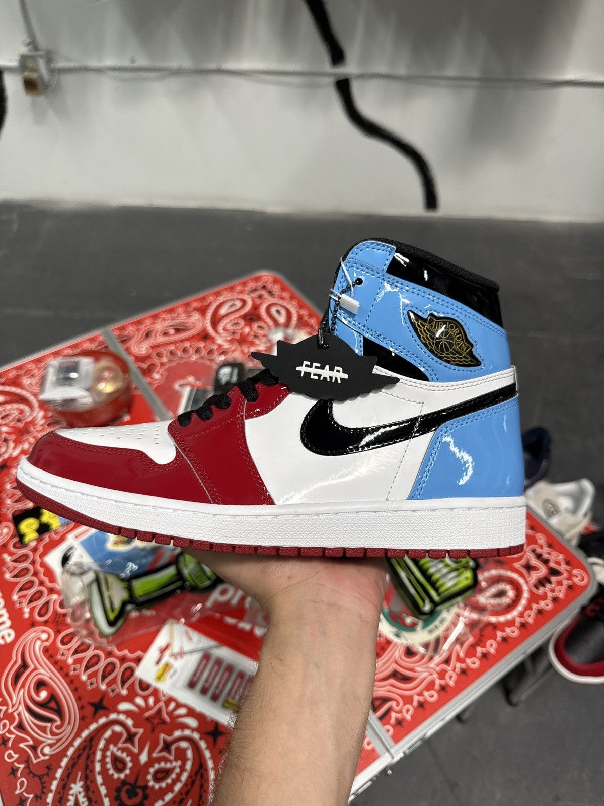 靴 NIKE AIR JORDAN 1 RETRO HIGH OG FEARLESS Size 13- Jordan 1 Retro High Fearless UNC Chicago