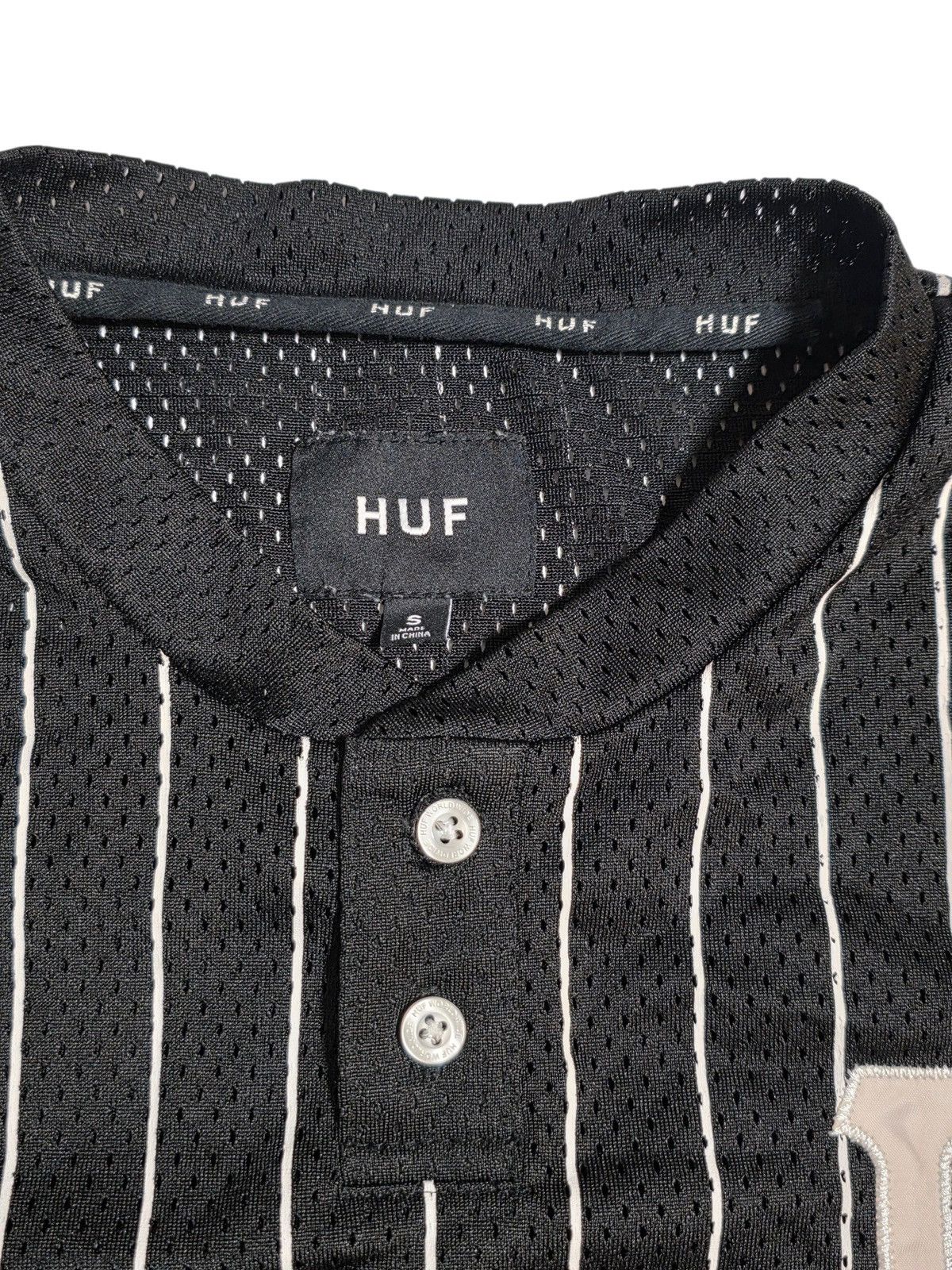 Huf HUF Black Pinstripe Henley Baseball Jersey Tee Size S Size US S / EU 44-46 / 1 - 3 Thumbnail