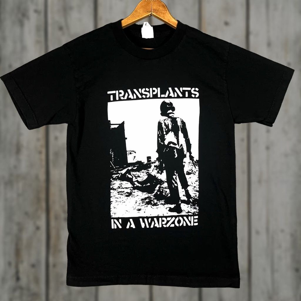 Vintage VINTAGE Transplants In A Warzone T Shirt Mens Small Punk Y2K Band Tour Size US S / EU 44-46 / 1 - 1 Thumbnail