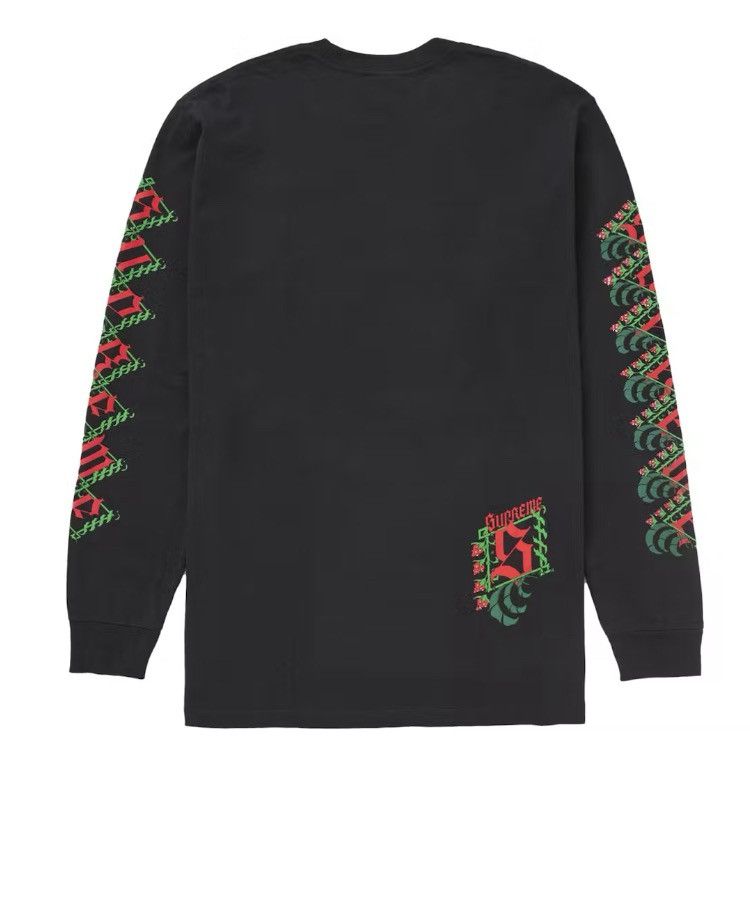 Supreme Supreme Strawberries L/S Tee Size US XL / EU 56 / 4 - 1 Thumbnail