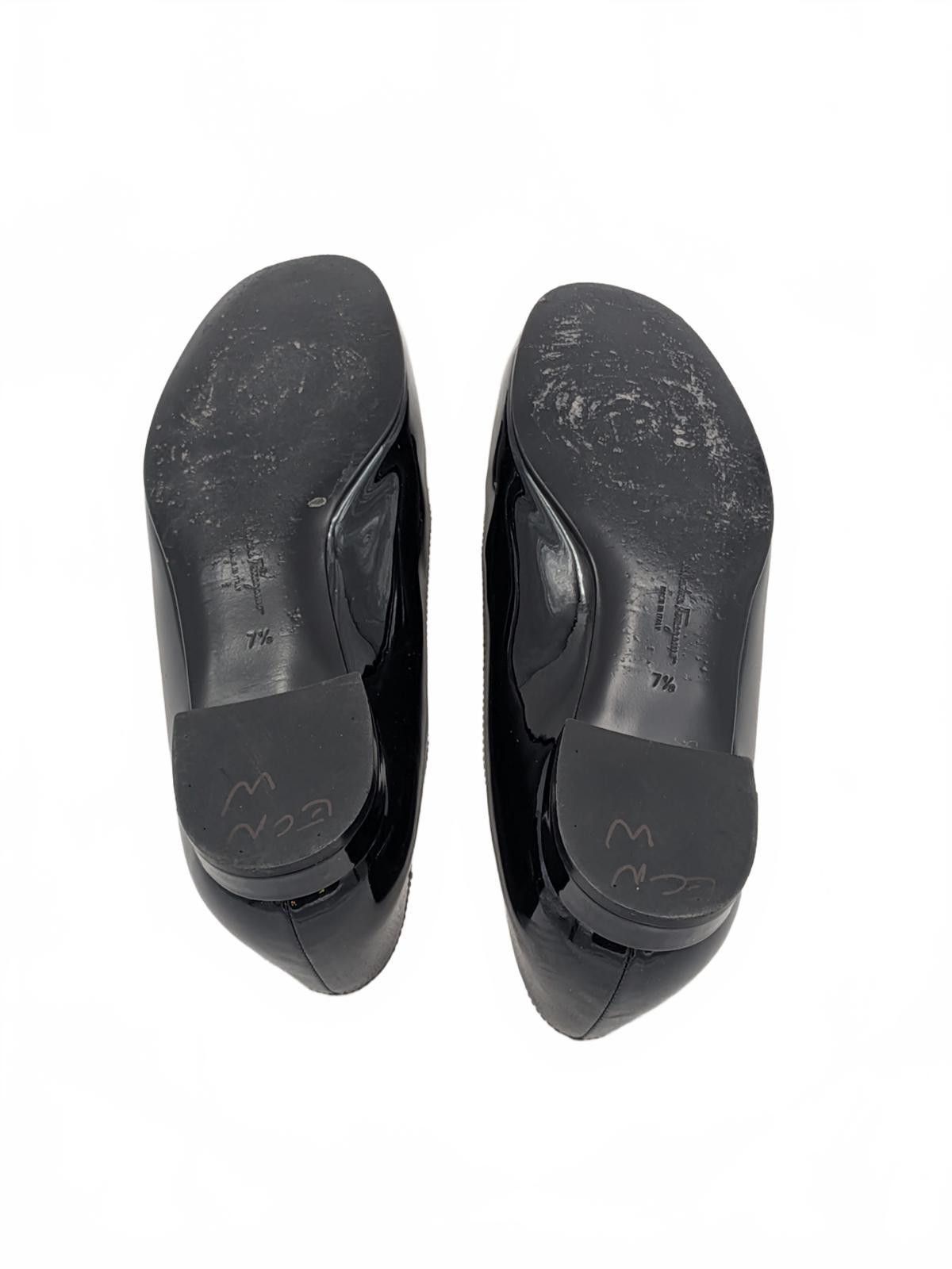Salvatore Ferragamo Salvatore Ferragamo Black Patent Gancini Loafers 7.5 B Size US 7.5 / IT 37.5 - 8 Thumbnail