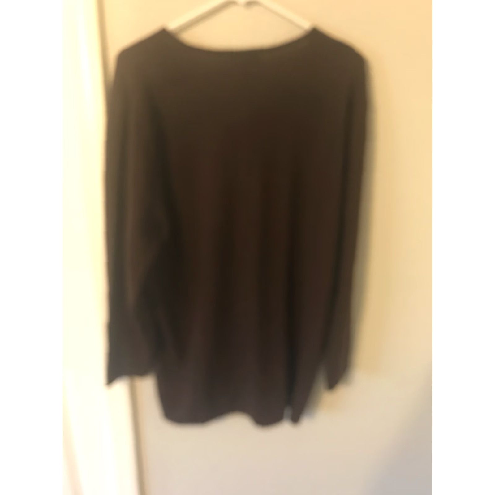 Bloomingdale's Bloomingdale's Cashmere Sweater V-Neck Long Sleeve 3X Brown Raglan Logo Pullover All Seasons Casual Womens Size XXL / US 16-18 / IT 52-54 - 5 Thumbnail