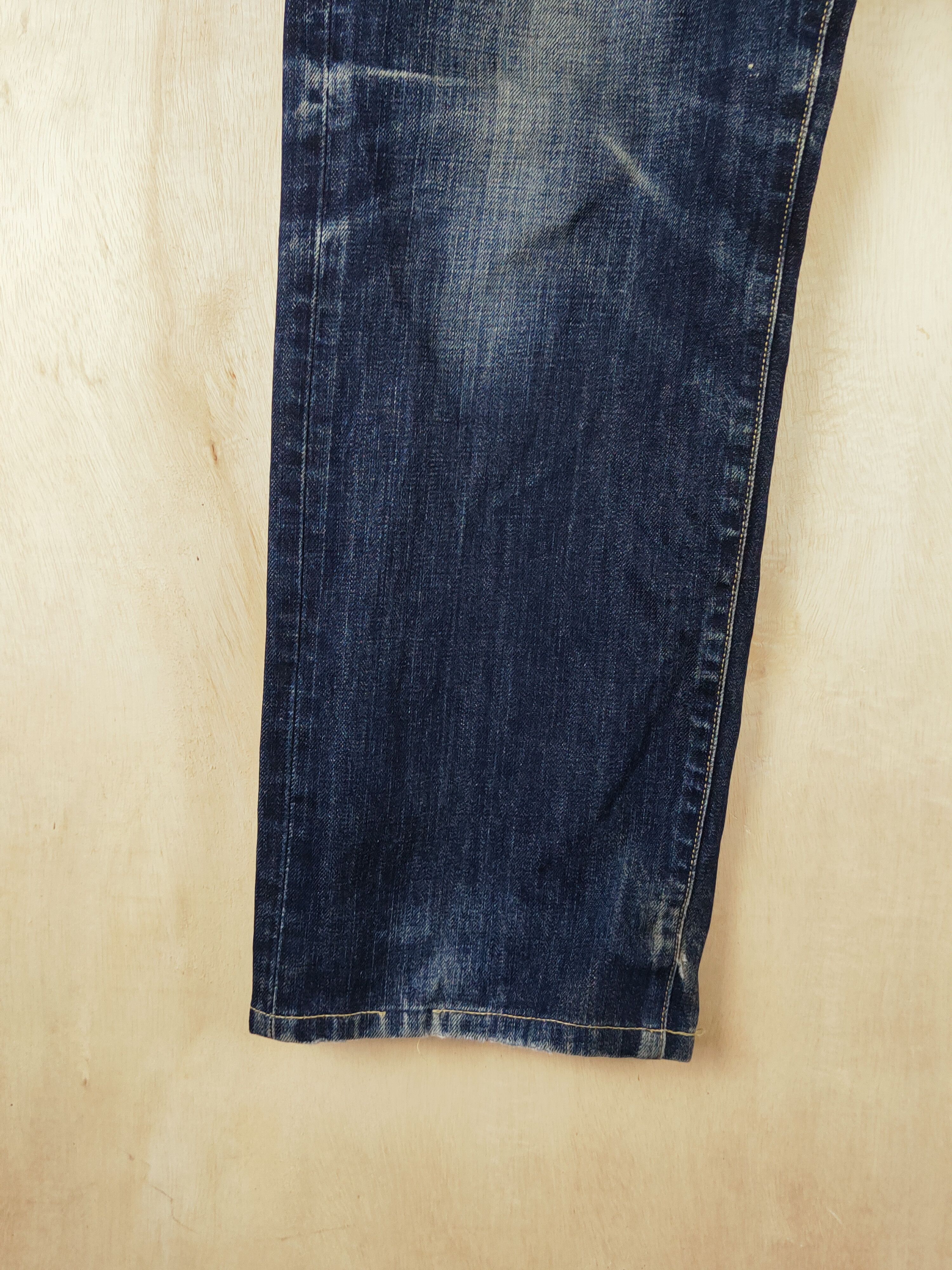 Japanese Brand Uniqlo Dark Blue Distressed Ripped Jeans #S2669 Size US 36 / EU 52 - 4 Thumbnail