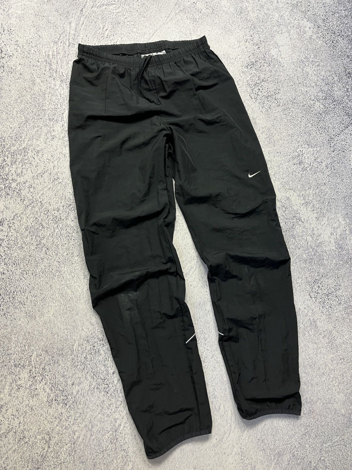Nike × Vintage Vintage Nike Nylon Drill Track Pants Rare Size US 32 / EU 48 - 3 Thumbnail