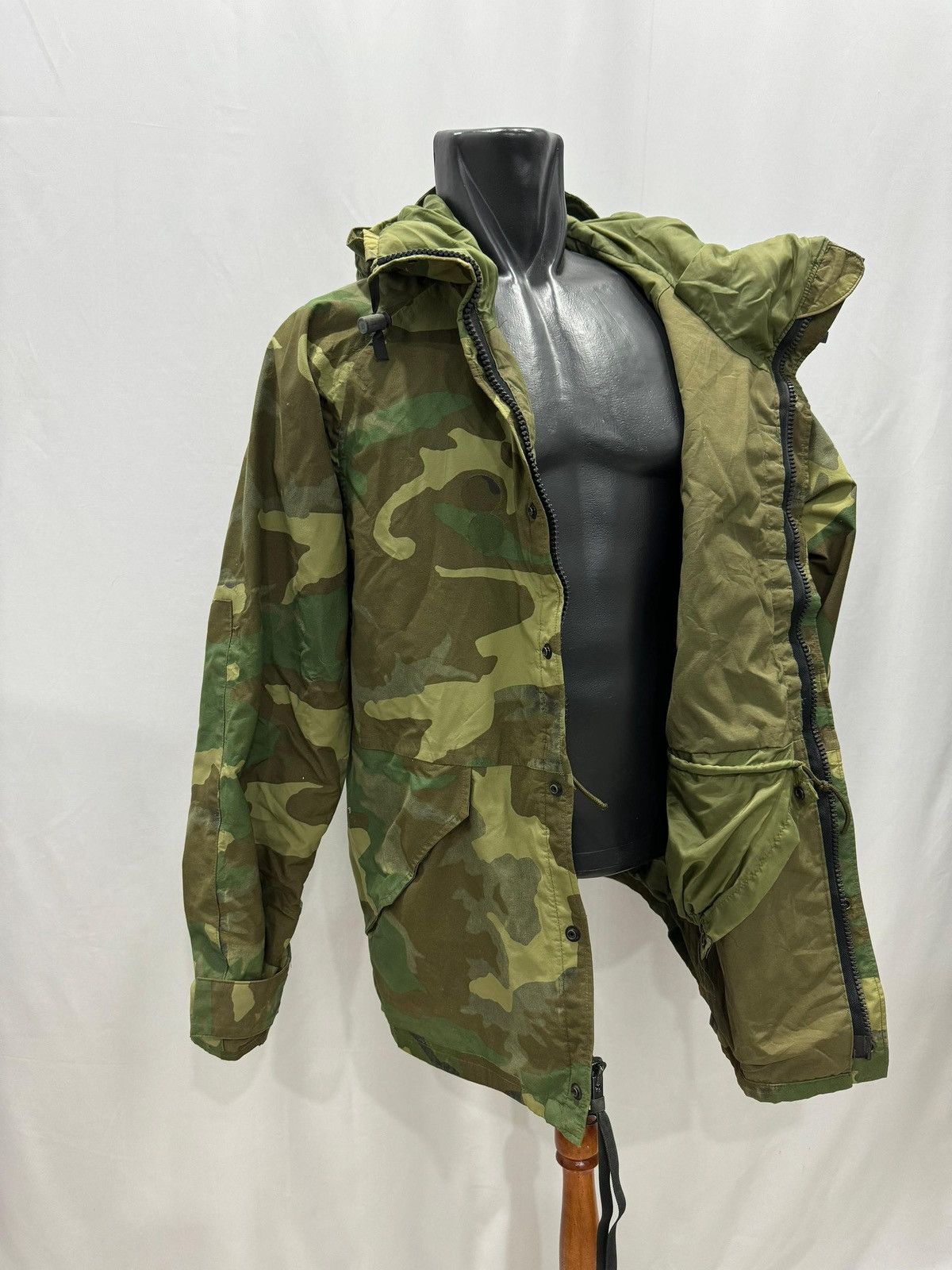 If Six Was Nine Vintage 90s Army Camo Jacket Hoddies Size US L / EU 52-54 / 3 - 8 Thumbnail
