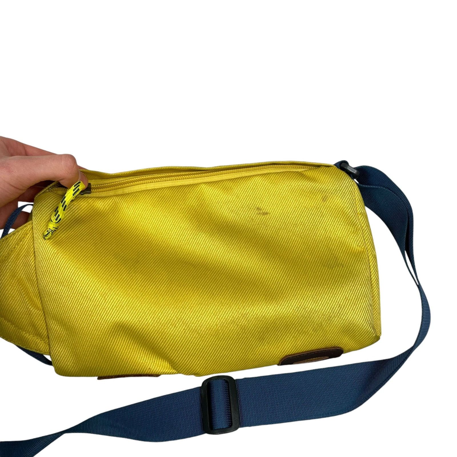 The North Face The North Face Yellow Adjustable Strap Field Crossbody Bag Size ONE SIZE - 4 Thumbnail