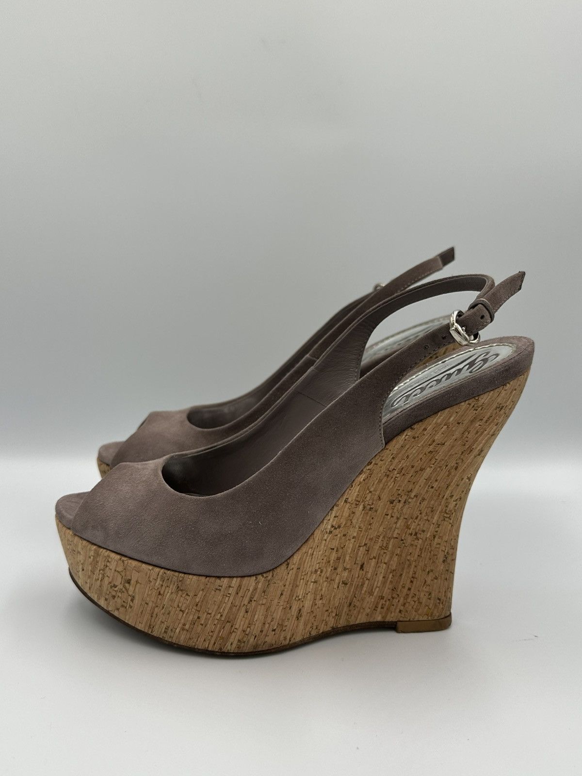 Gucci Gucci suede open toe wedge sandals with box Size US 5.5 / IT 35.5 - 3 Thumbnail