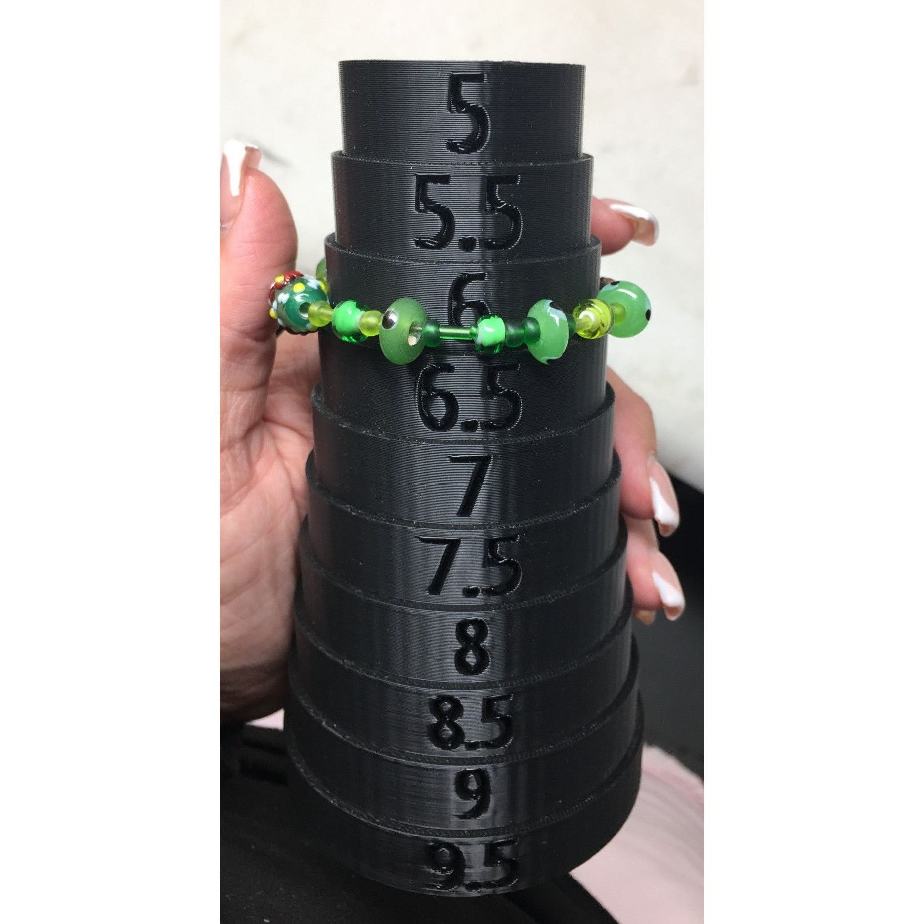 Other Women's/Girl's Green Beaded Bracelet Size ONE SIZE - 8 Thumbnail