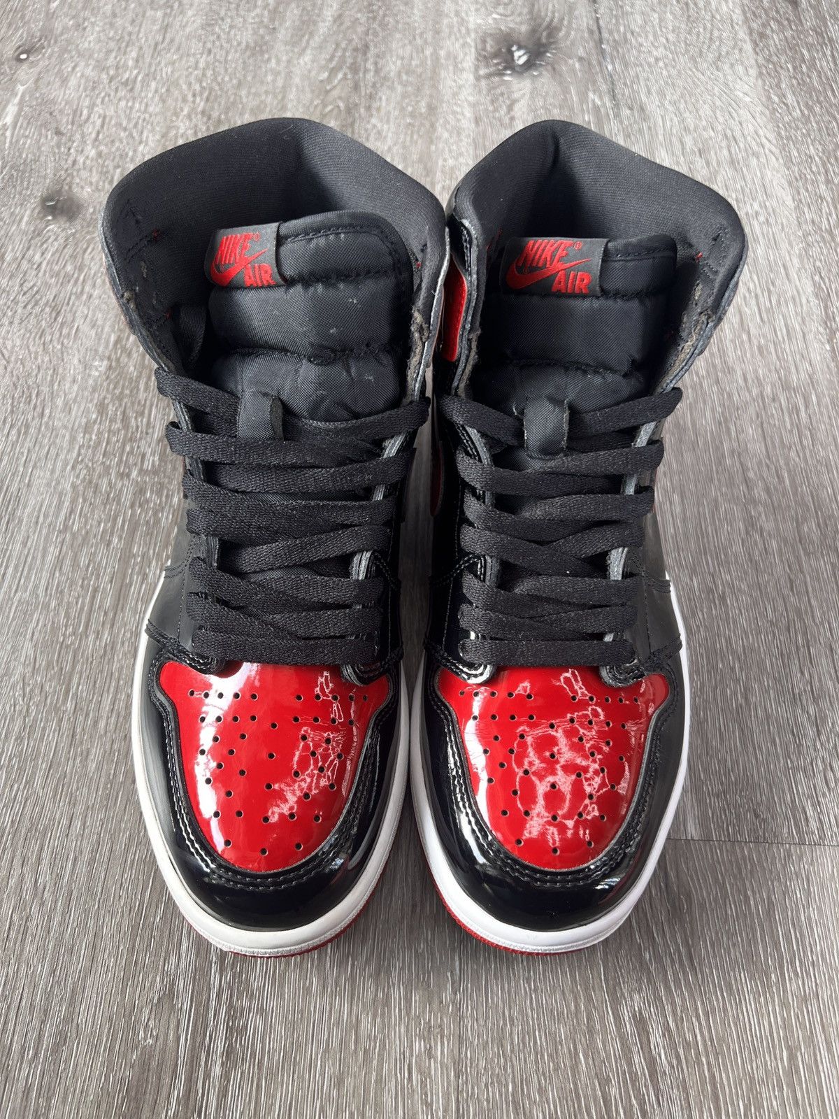 Jordan Brand Air Jordan 1 High OG “Patent Bred” **PRE-OWNED** Size US 8 / EU 41 - 3 Thumbnail
